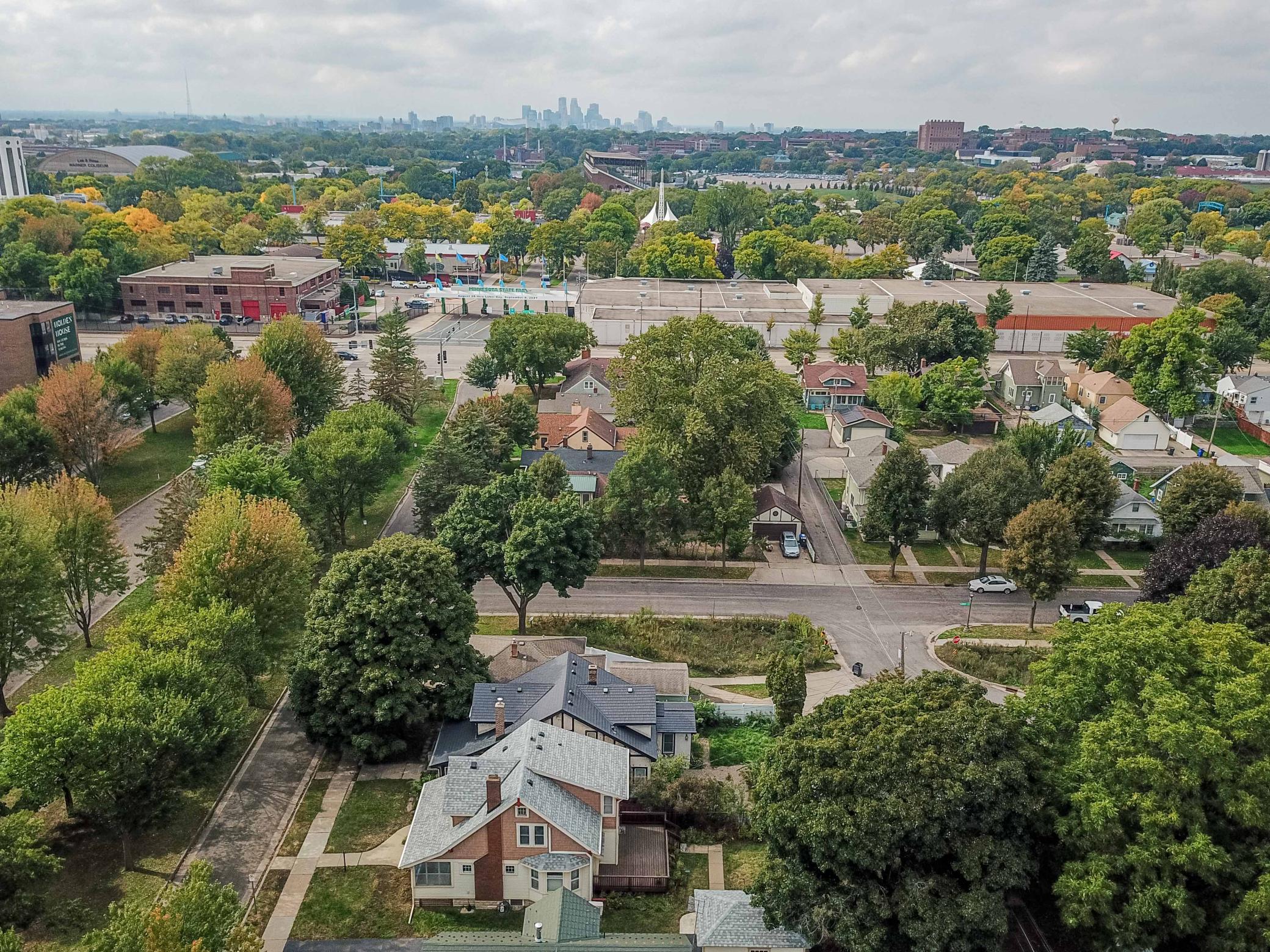 View of Residential at 1537 Midway Parkway, Saint Paul MN 55108, Saint Paul (68 of 100) - Mike Wilen | Minnesota Team Real Estate
