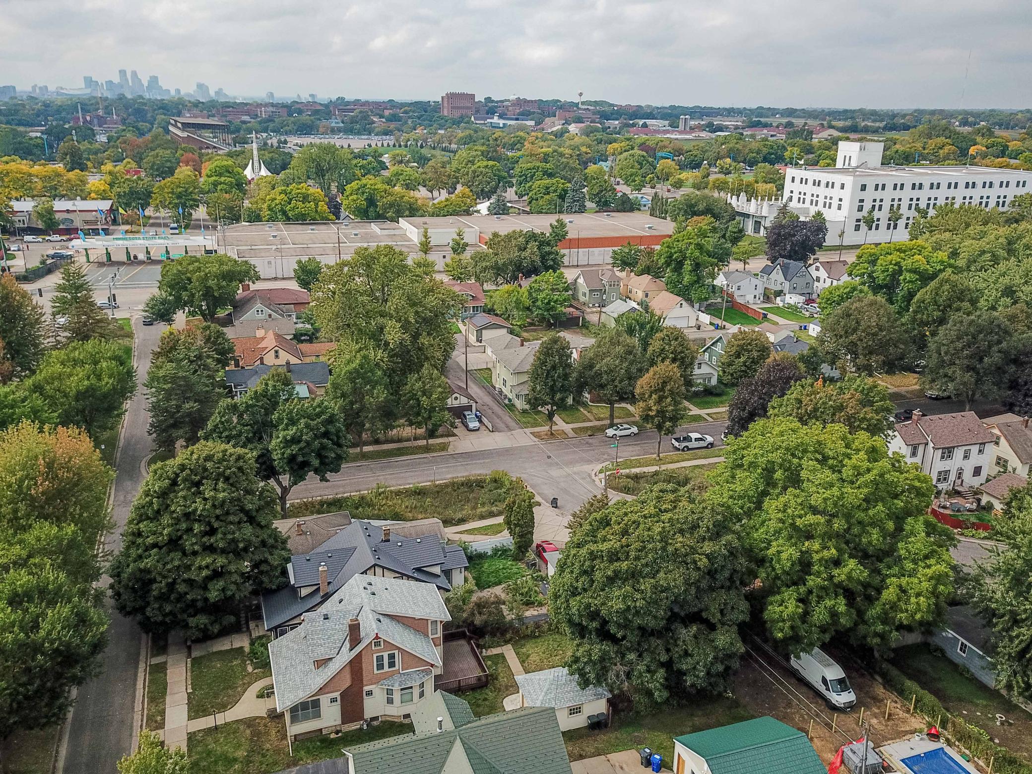 View of Residential at 1537 Midway Parkway, Saint Paul MN 55108, Saint Paul (67 of 100) - Mike Wilen | Minnesota Team Real Estate