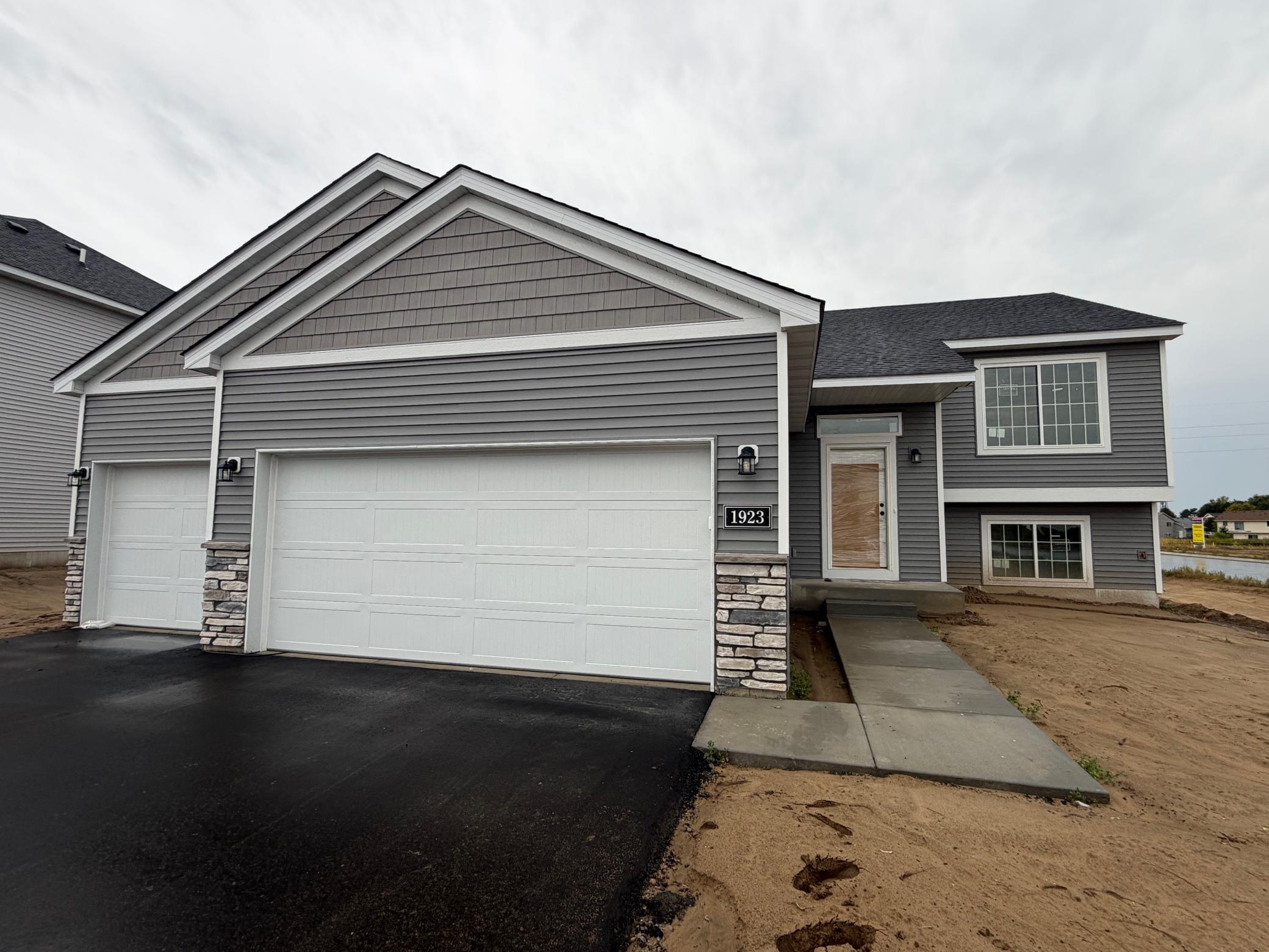 View of Single Family at 1923 Pierce Street, Cambridge - Mike Wilen | Minnesota Team Real Estate