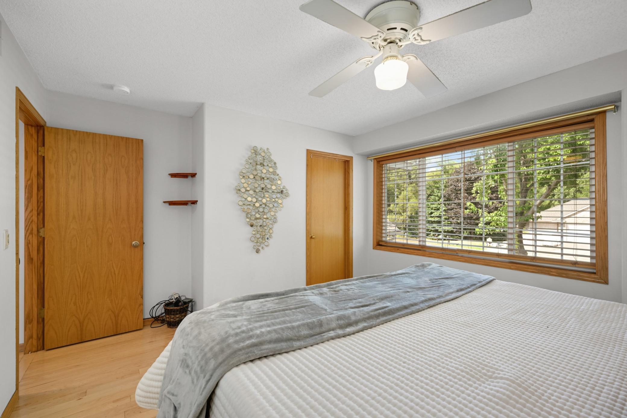 View of Residential at 2180 63rd Street E, Inver Grove Heights MN 55077, Inver Grove Heights (16 of 28) - Mike Wilen | Minnesota Team Real Estate
