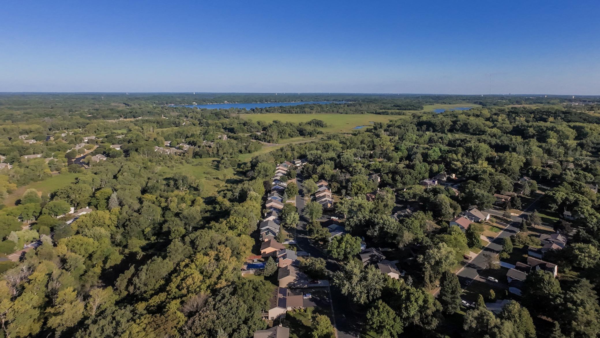 View of Residential at 1530 Lois Drive, Shoreview MN 55126, Shoreview (25 of 28) - Mike Wilen | Minnesota Team Real Estate