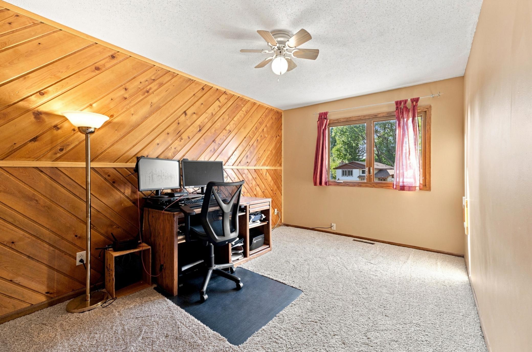 View of Residential at 1530 Lois Drive, Shoreview MN 55126, Shoreview (9 of 28) - Mike Wilen | Minnesota Team Real Estate