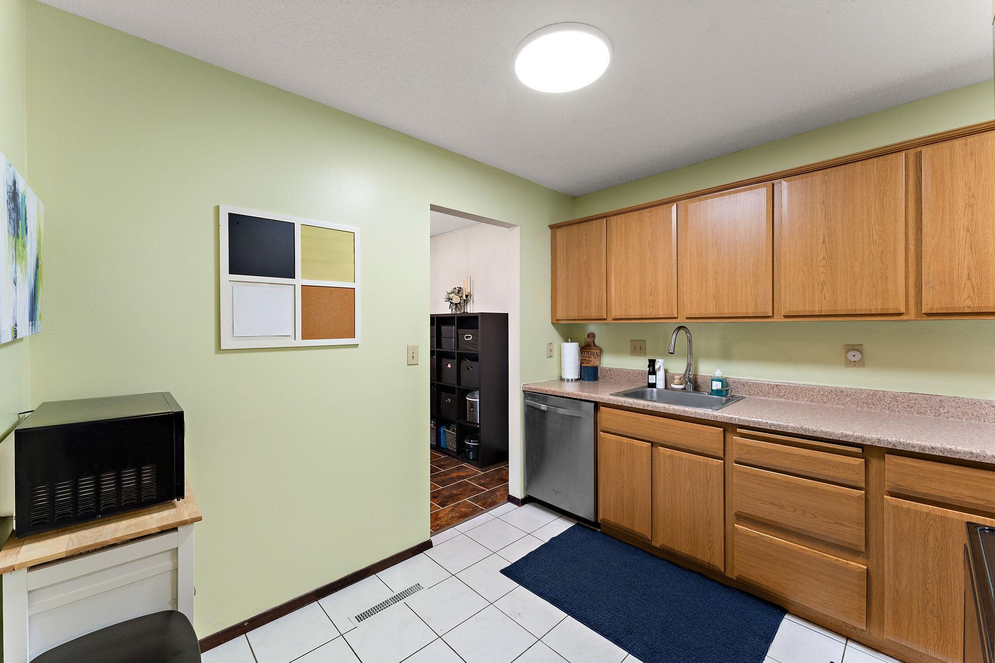 View of Residential at 1224 Wagon Wheel Road, Hopkins MN 55343, Hopkins (7 of 26) - Mike Wilen | Minnesota Team Real Estate