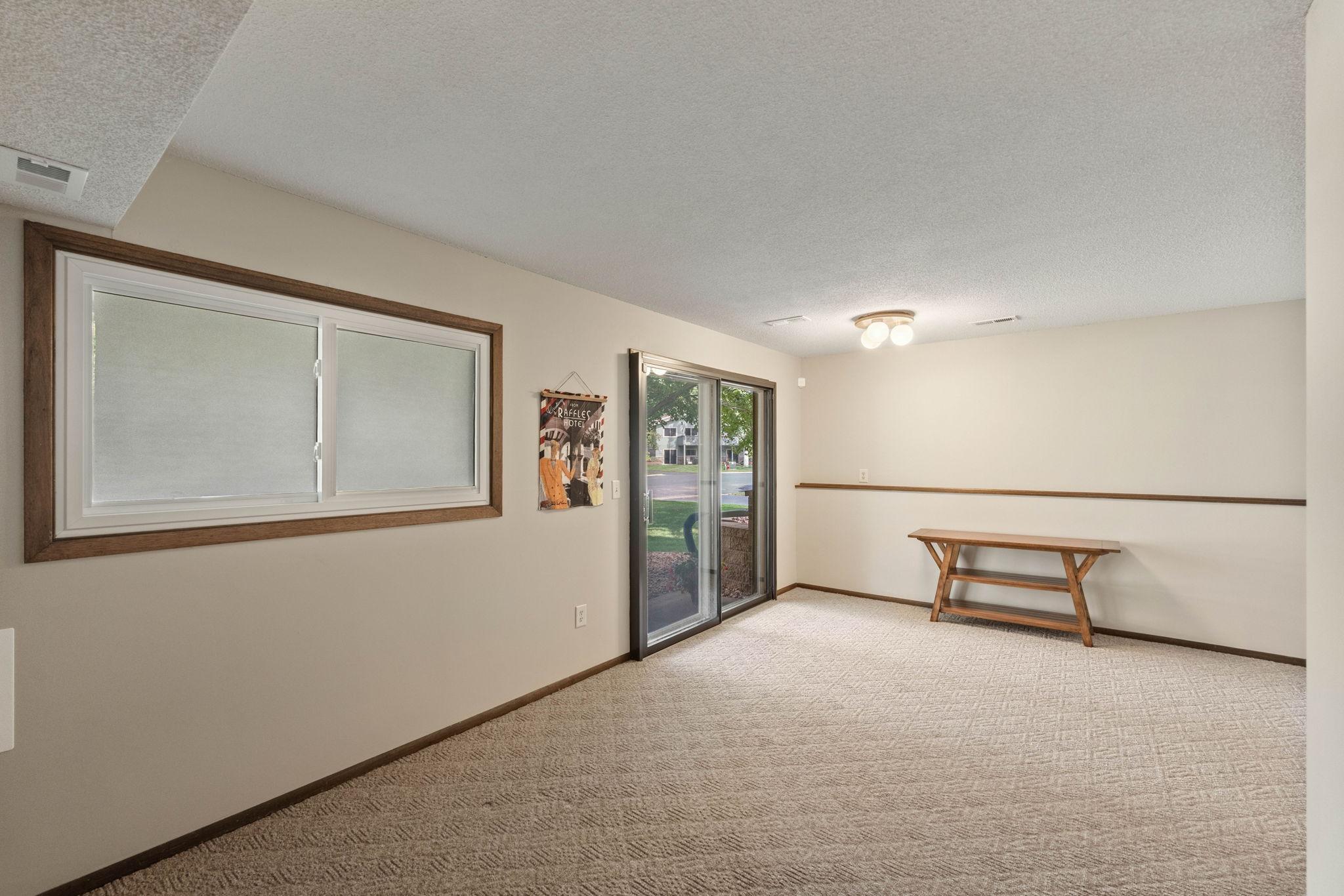View of Residential at 11143 Vessey Circle, Bloomington MN 55437, Bloomington (23 of 34) - Mike Wilen | Minnesota Team Real Estate