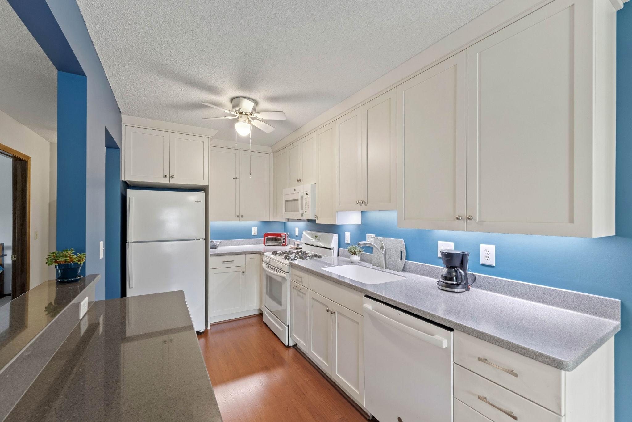 View of Residential at 11143 Vessey Circle, Bloomington MN 55437, Bloomington (9 of 34) - Mike Wilen | Minnesota Team Real Estate