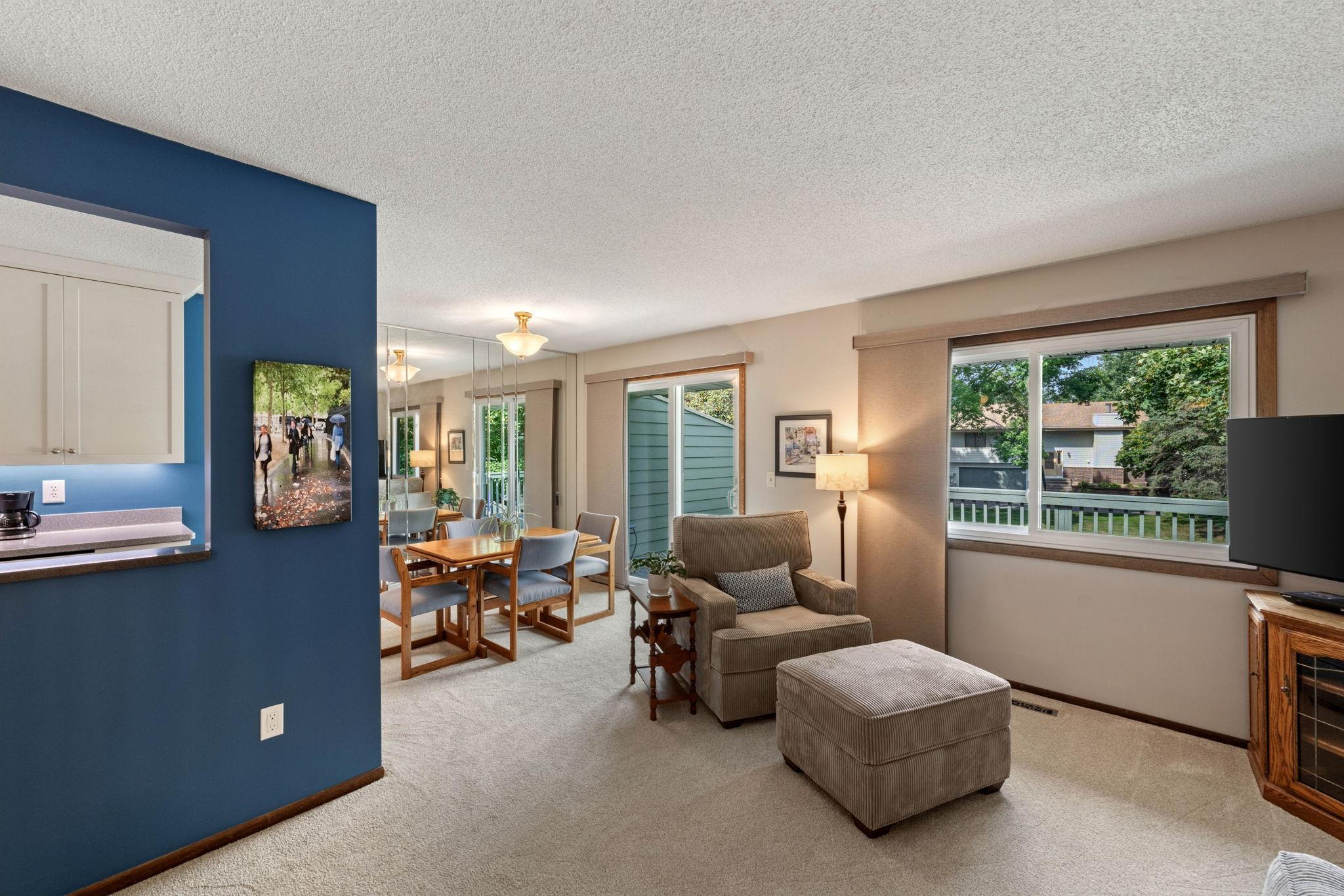 View of Residential at 11143 Vessey Circle, Bloomington MN 55437, Bloomington (6 of 34) - Mike Wilen | Minnesota Team Real Estate