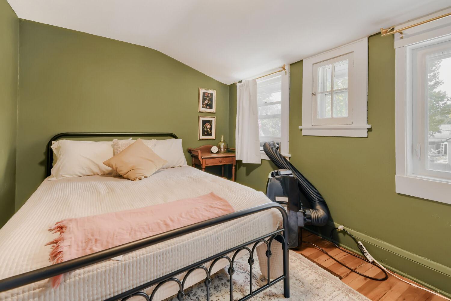View of Residential at 5208 Camden Avenue, Minneapolis MN 55430, Minneapolis (12 of 17) - Mike Wilen | Minnesota Team Real Estate