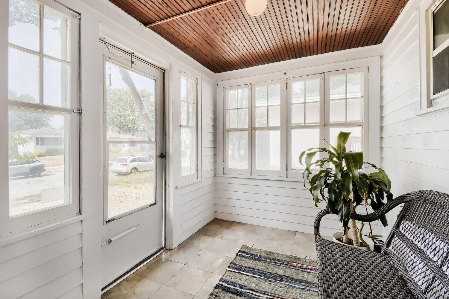 View of Residential at 5208 Camden Avenue, Minneapolis MN 55430, Minneapolis (3 of 17) - Mike Wilen | Minnesota Team Real Estate