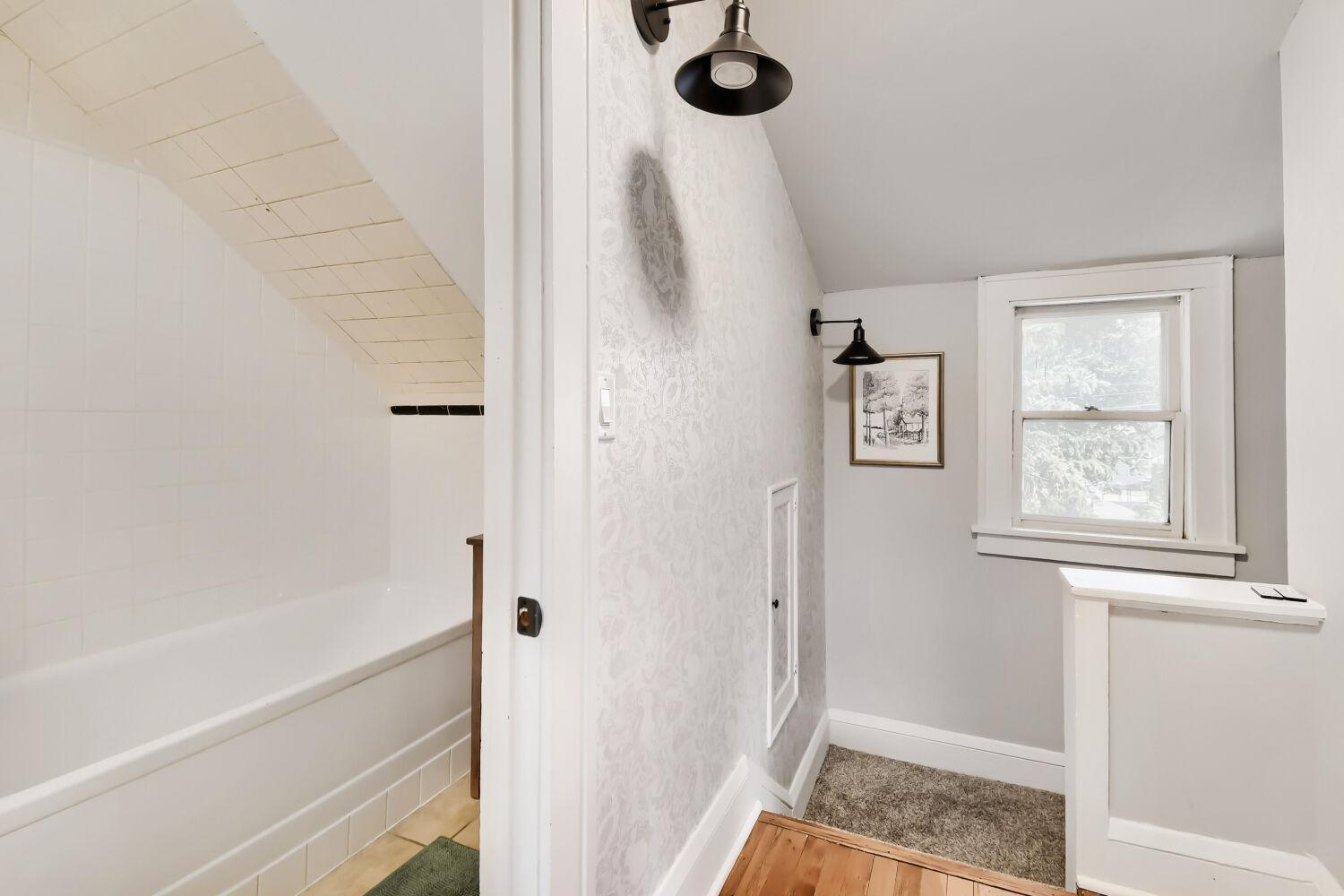 View of Residential at 5208 Camden Avenue, Minneapolis MN 55430, Minneapolis (11 of 17) - Mike Wilen | Minnesota Team Real Estate