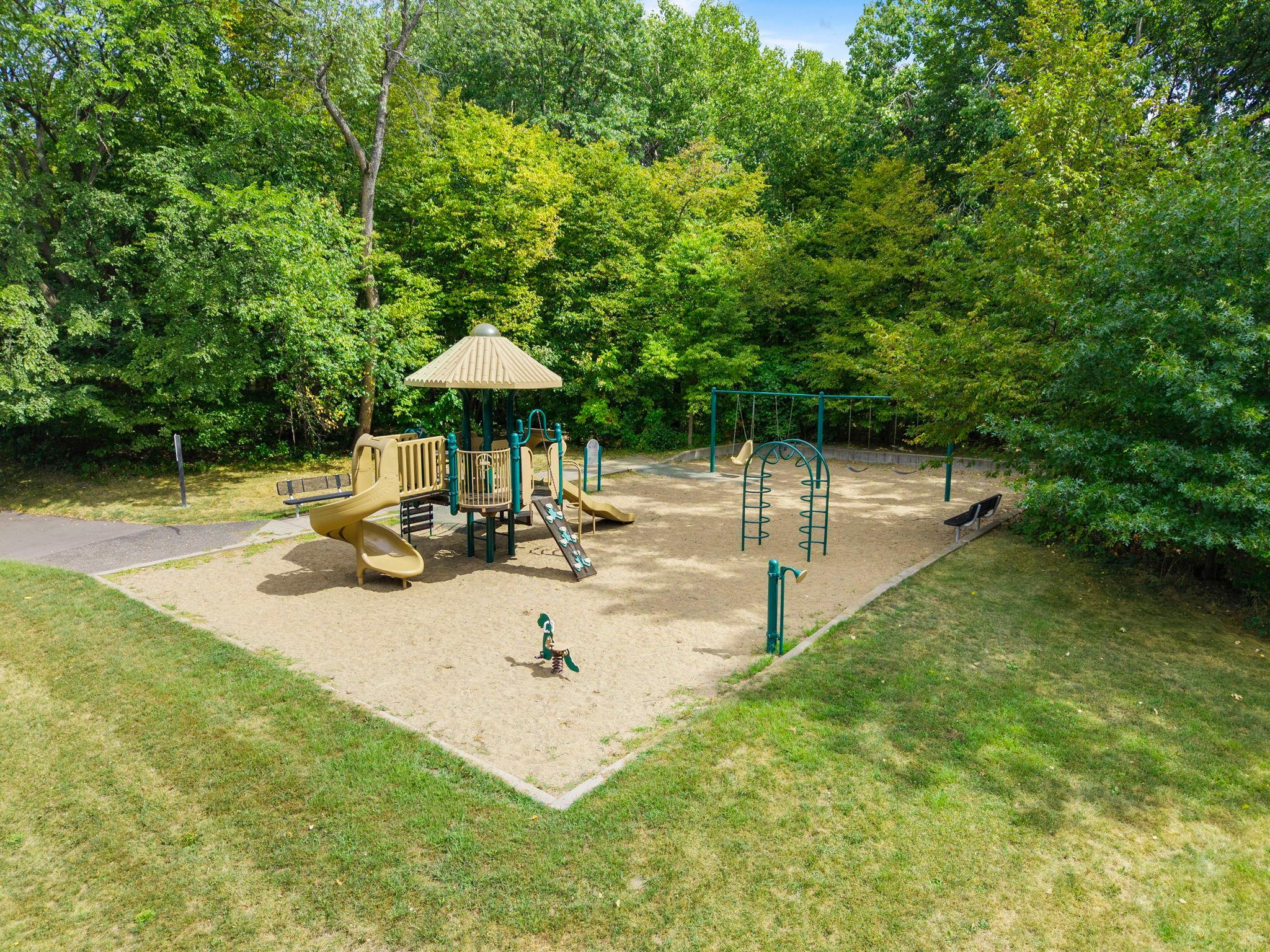 View of Residential at 348 Eagle Lake Drive, Maple Grove MN 55369, Maple Grove (35 of 37) - Mike Wilen | Minnesota Team Real Estate