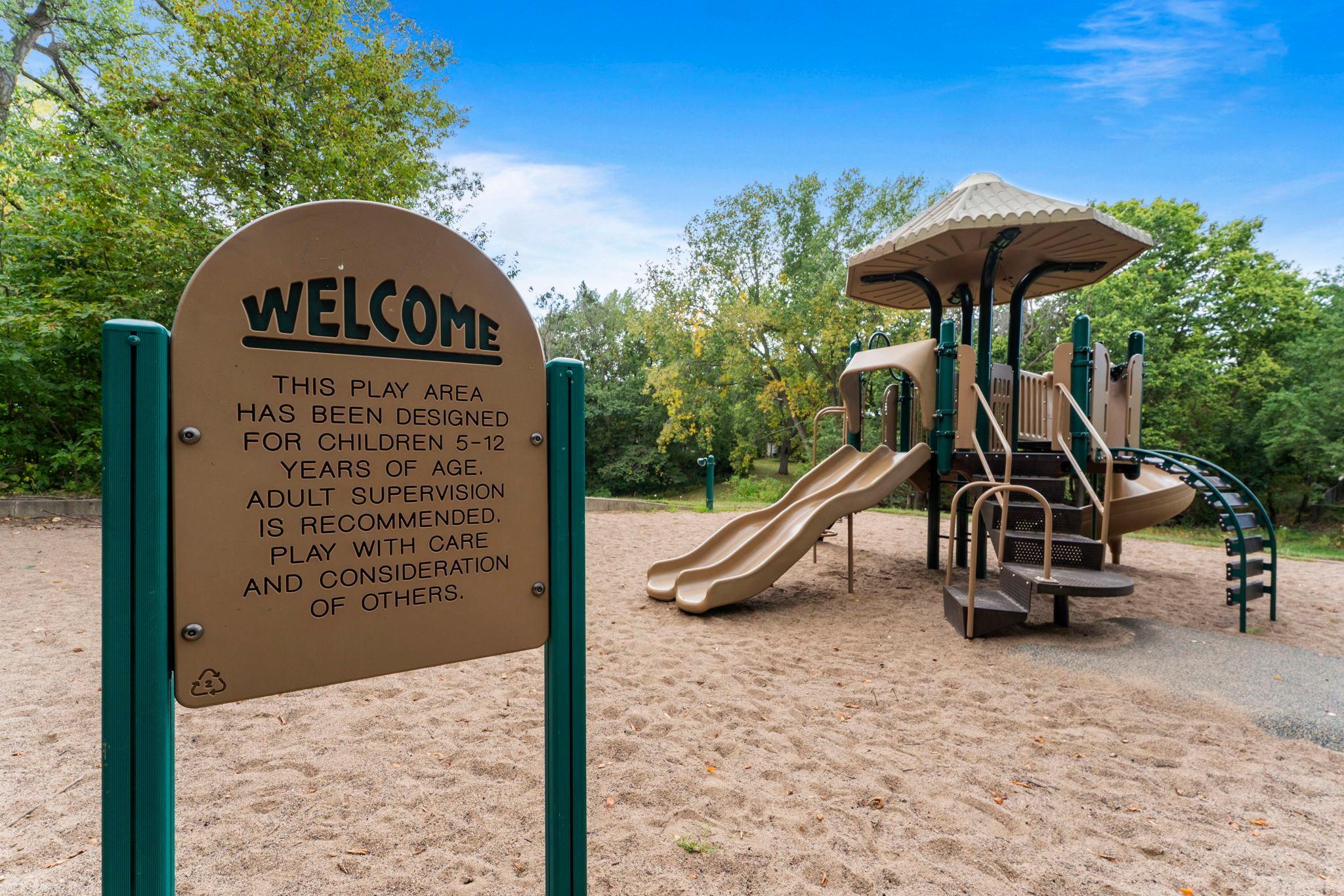 View of Residential at 348 Eagle Lake Drive, Maple Grove MN 55369, Maple Grove (34 of 37) - Mike Wilen | Minnesota Team Real Estate