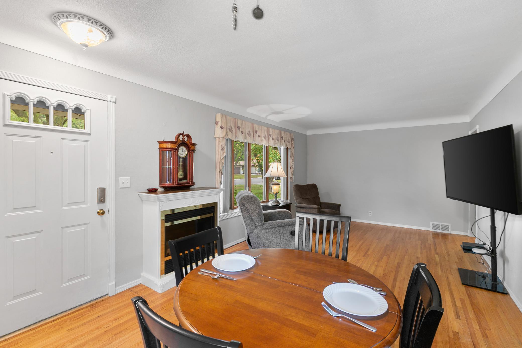 View of Residential at 2726 Dellwood Street, Roseville MN 55113, Roseville (4 of 35) - Mike Wilen | Minnesota Team Real Estate