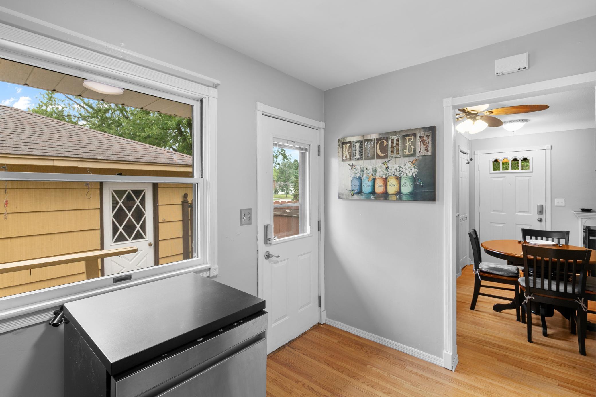 View of Residential at 2726 Dellwood Street, Roseville MN 55113, Roseville (11 of 35) - Mike Wilen | Minnesota Team Real Estate