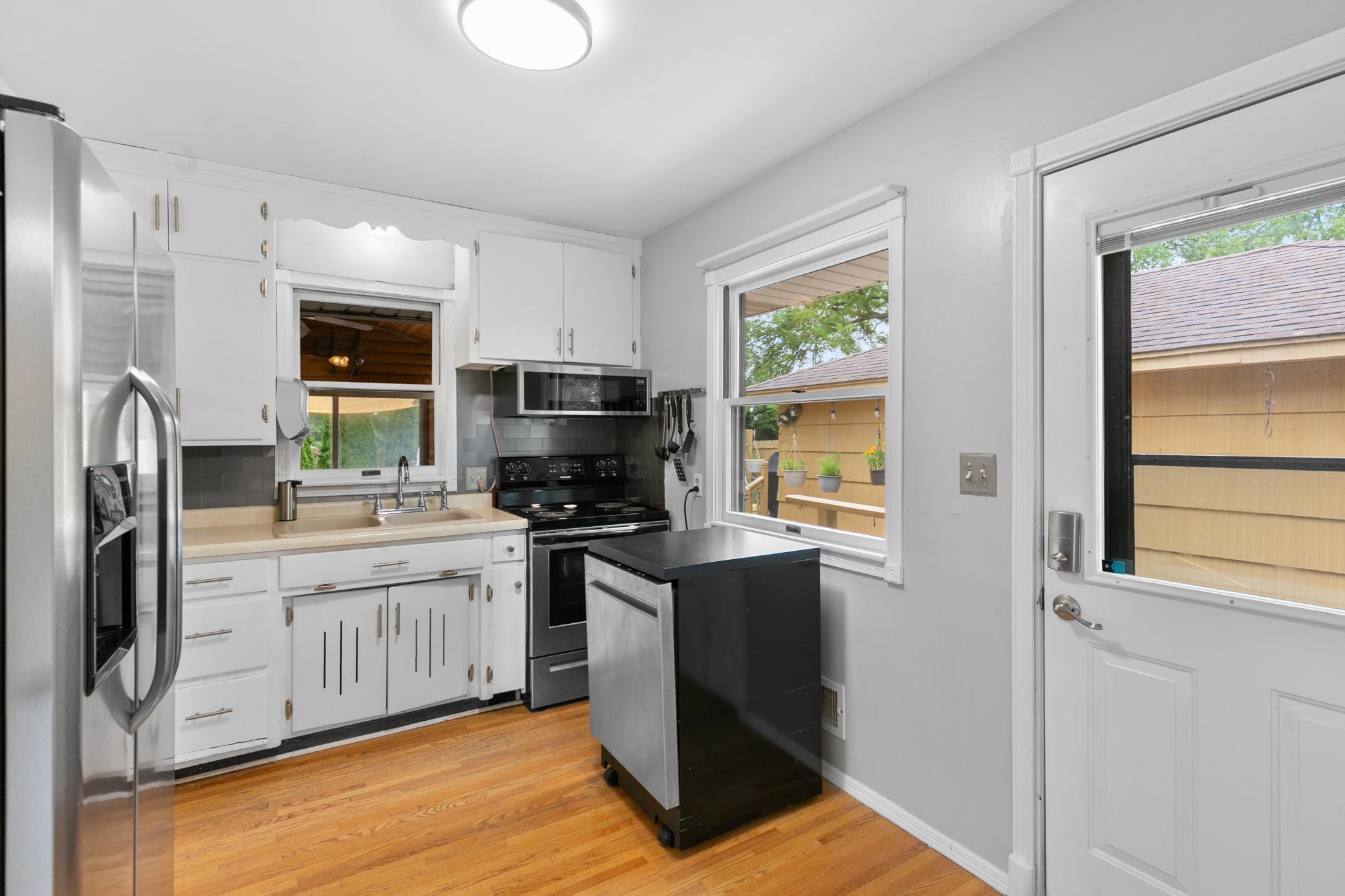View of Residential at 2726 Dellwood Street, Roseville MN 55113, Roseville (9 of 35) - Mike Wilen | Minnesota Team Real Estate