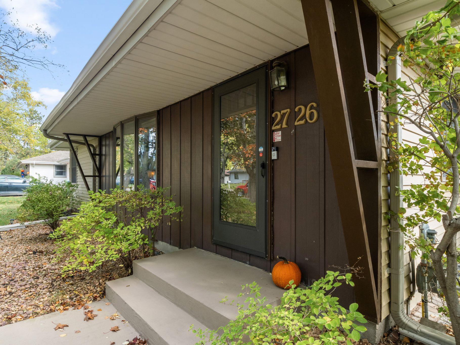 View of Residential at 2726 Dellwood Street, Roseville MN 55113, Roseville (4 of 41) - Mike Wilen | Minnesota Team Real Estate
