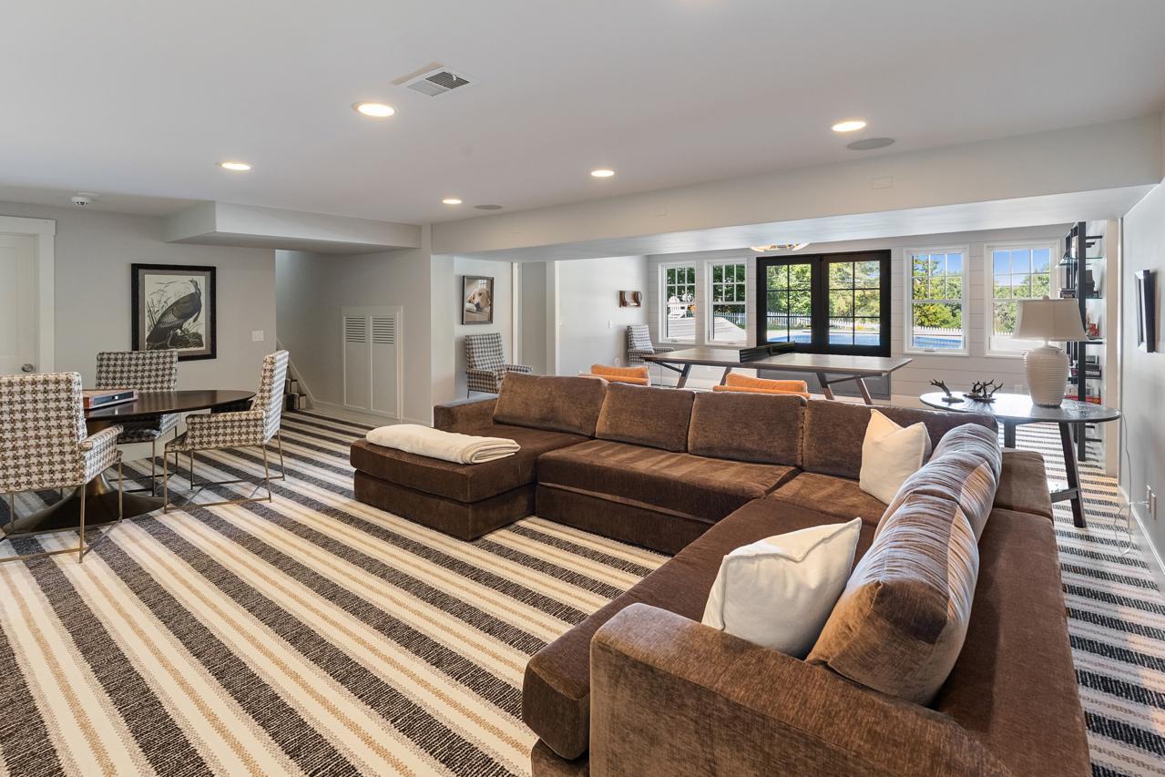 View of Residential at 415 Highcroft Road, Wayzata MN 55391, Wayzata (28 of 43) - Mike Wilen | Minnesota Team Real Estate