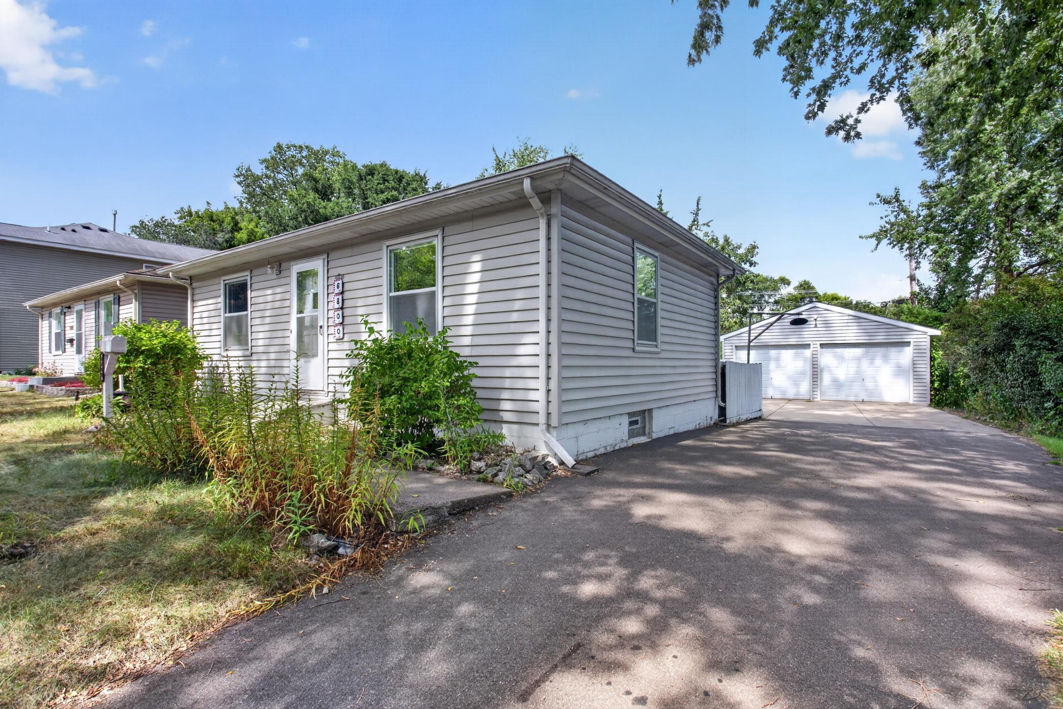 View of Residential at 6800 26th Street, Saint Louis Park MN 55426, Saint Louis Park (13 of 17) - Mike Wilen | Minnesota Team Real Estate