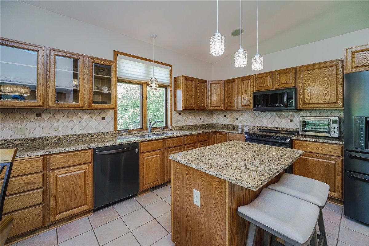 View of Residential at 3084 Wilds Ridge Court, Prior Lake MN 55372, Prior Lake (6 of 49) - Mike Wilen | Minnesota Team Real Estate