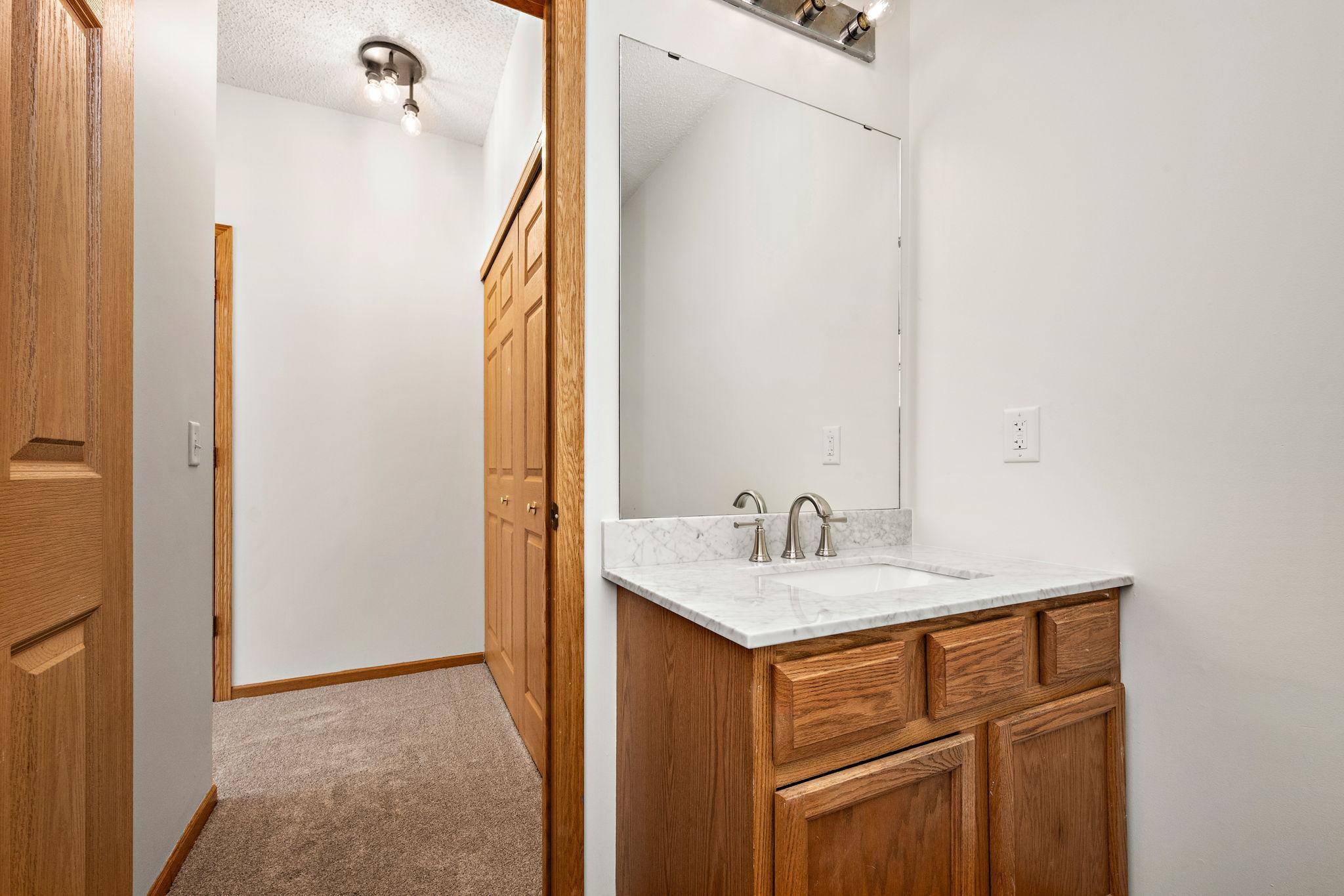 View of Residential at 18275 Kerrville Trail #402, Lakeville MN 55044, Lakeville (16 of 23) - Mike Wilen | Minnesota Team Real Estate