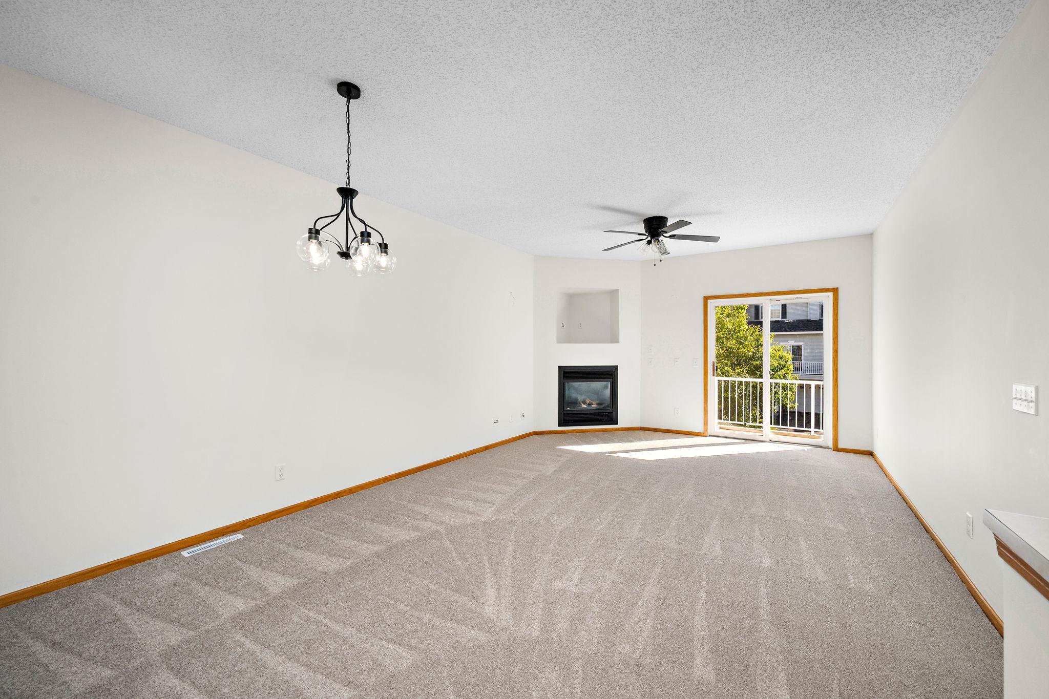 View of Residential at 18275 Kerrville Trail #402, Lakeville MN 55044, Lakeville (5 of 23) - Mike Wilen | Minnesota Team Real Estate