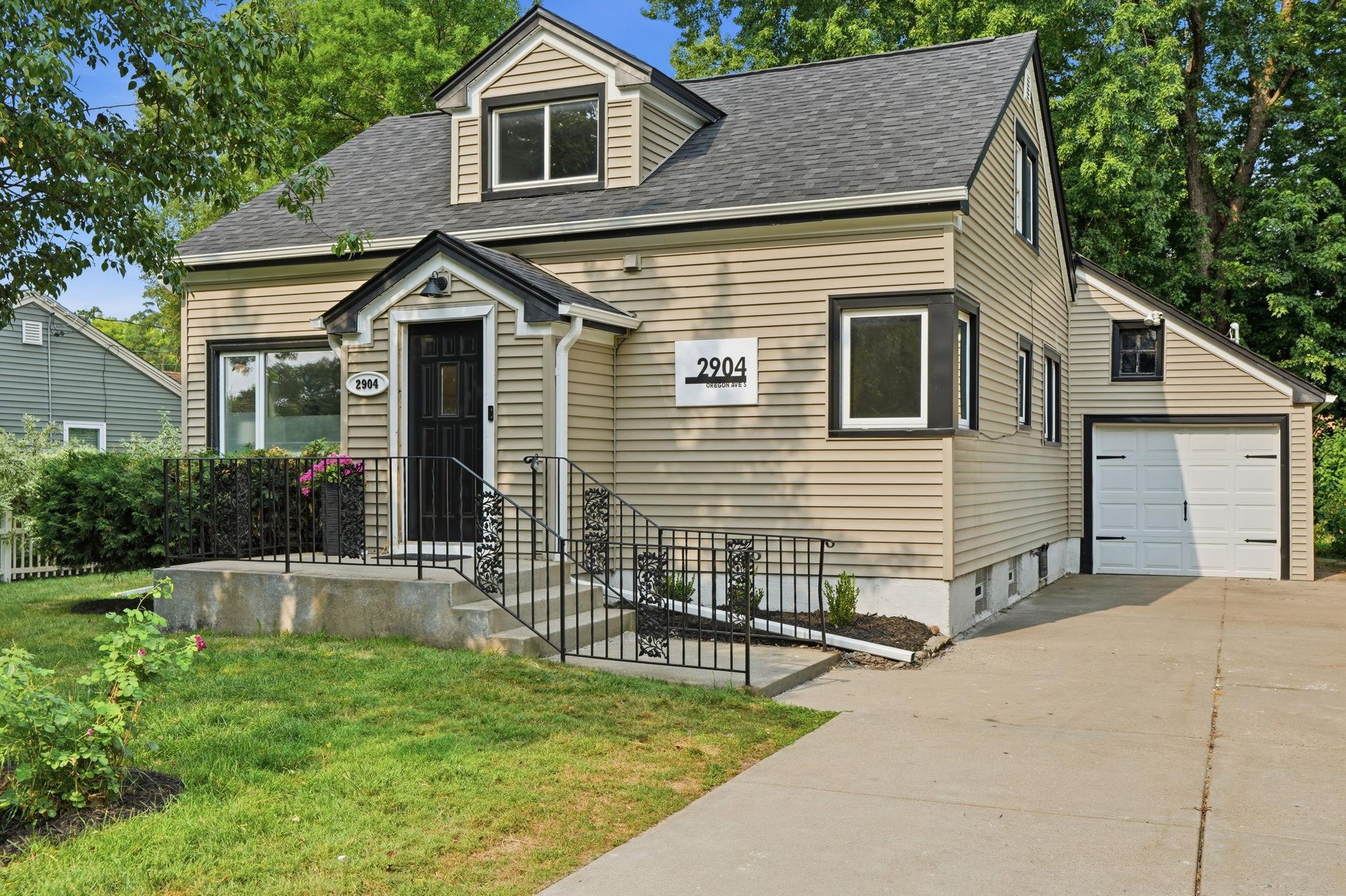 View of Residential at 2904 Oregon Avenue, Saint Louis Park MN 55426, Saint Louis Park (6 of 42) - Mike Wilen | Minnesota Team Real Estate