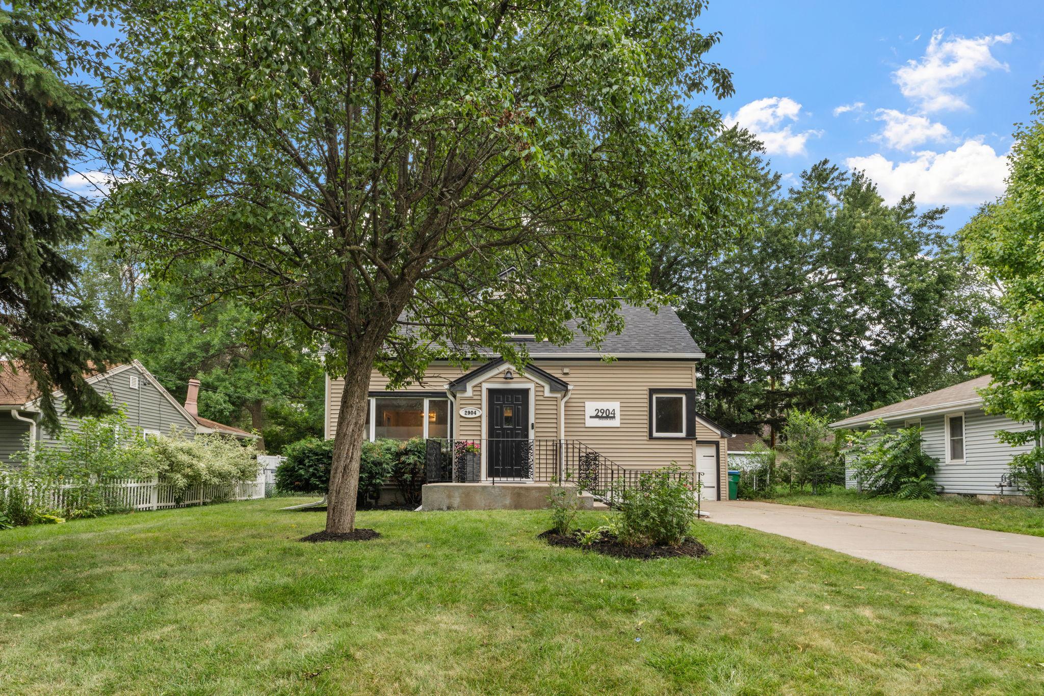 View of Residential at 2904 Oregon Avenue, Saint Louis Park MN 55426, Saint Louis Park (7 of 42) - Mike Wilen | Minnesota Team Real Estate