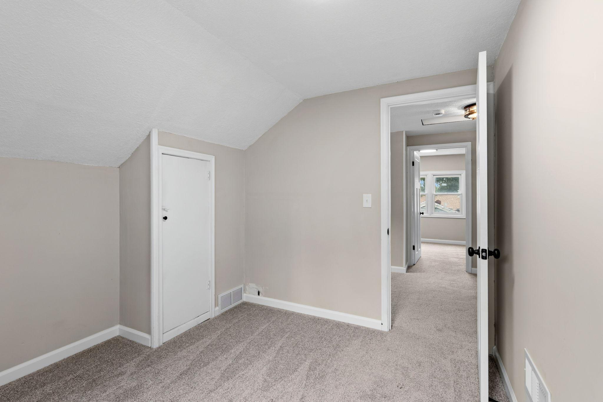View of Residential at 2904 Oregon Avenue, Saint Louis Park MN 55426, Saint Louis Park (30 of 42) - Mike Wilen | Minnesota Team Real Estate
