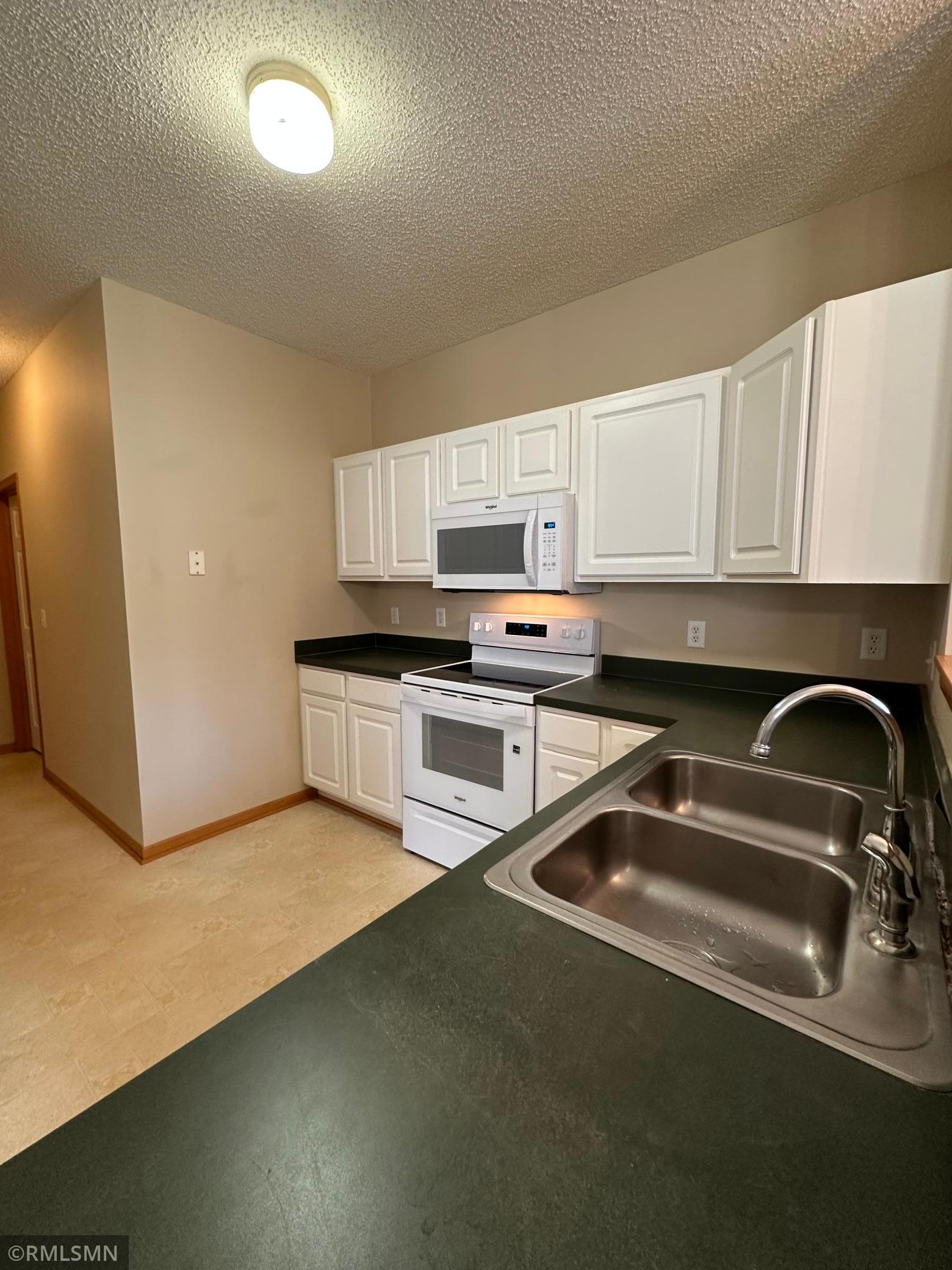 View of Residential at 603 Providence Drive, Shakopee MN 55379, Shakopee (6 of 13) - Mike Wilen | Minnesota Team Real Estate