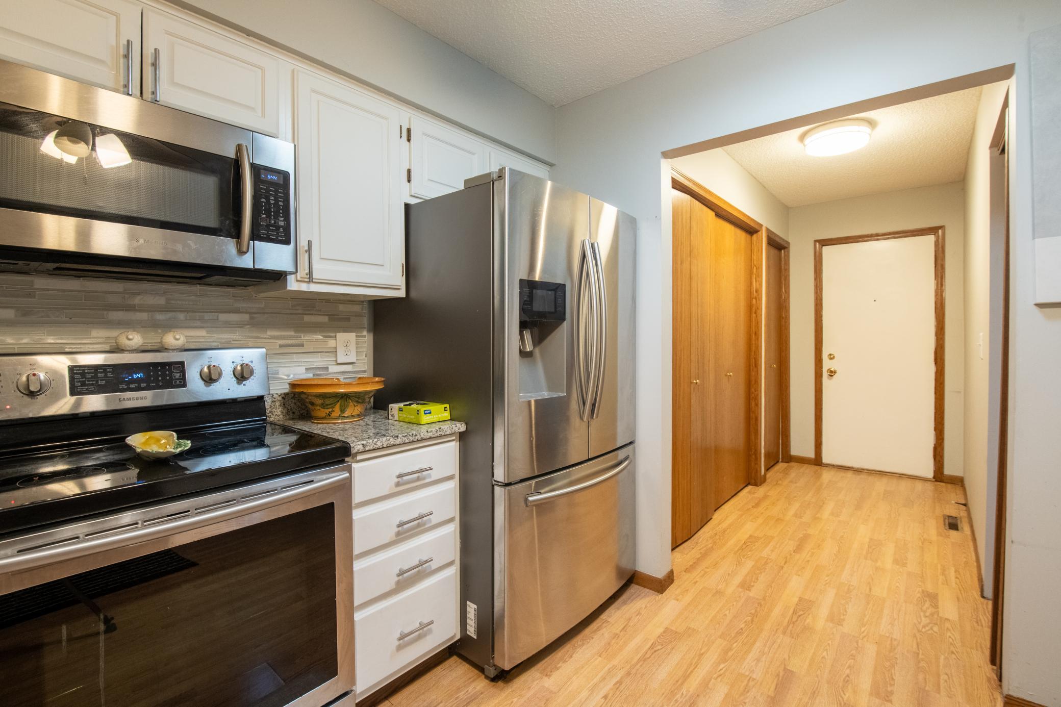 View of Residential at 8906 Montegue Terrace, Brooklyn Park MN 55443, Brooklyn Park (22 of 43) - Mike Wilen | Minnesota Team Real Estate