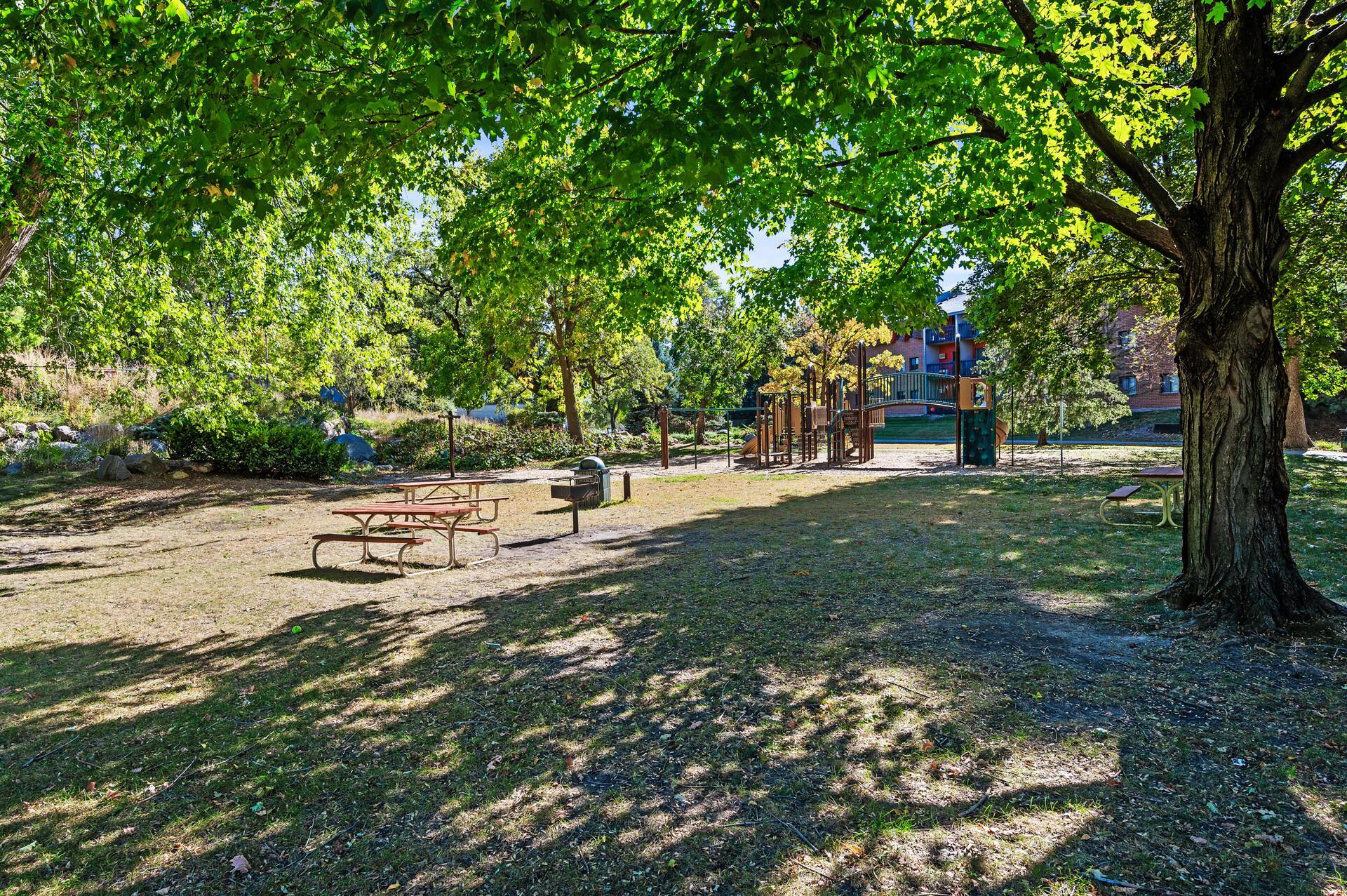 View of Residential at 8948 Neill Lake Road #155E, Eden Prairie MN 55347, Eden Prairie (39 of 41) - Mike Wilen | Minnesota Team Real Estate
