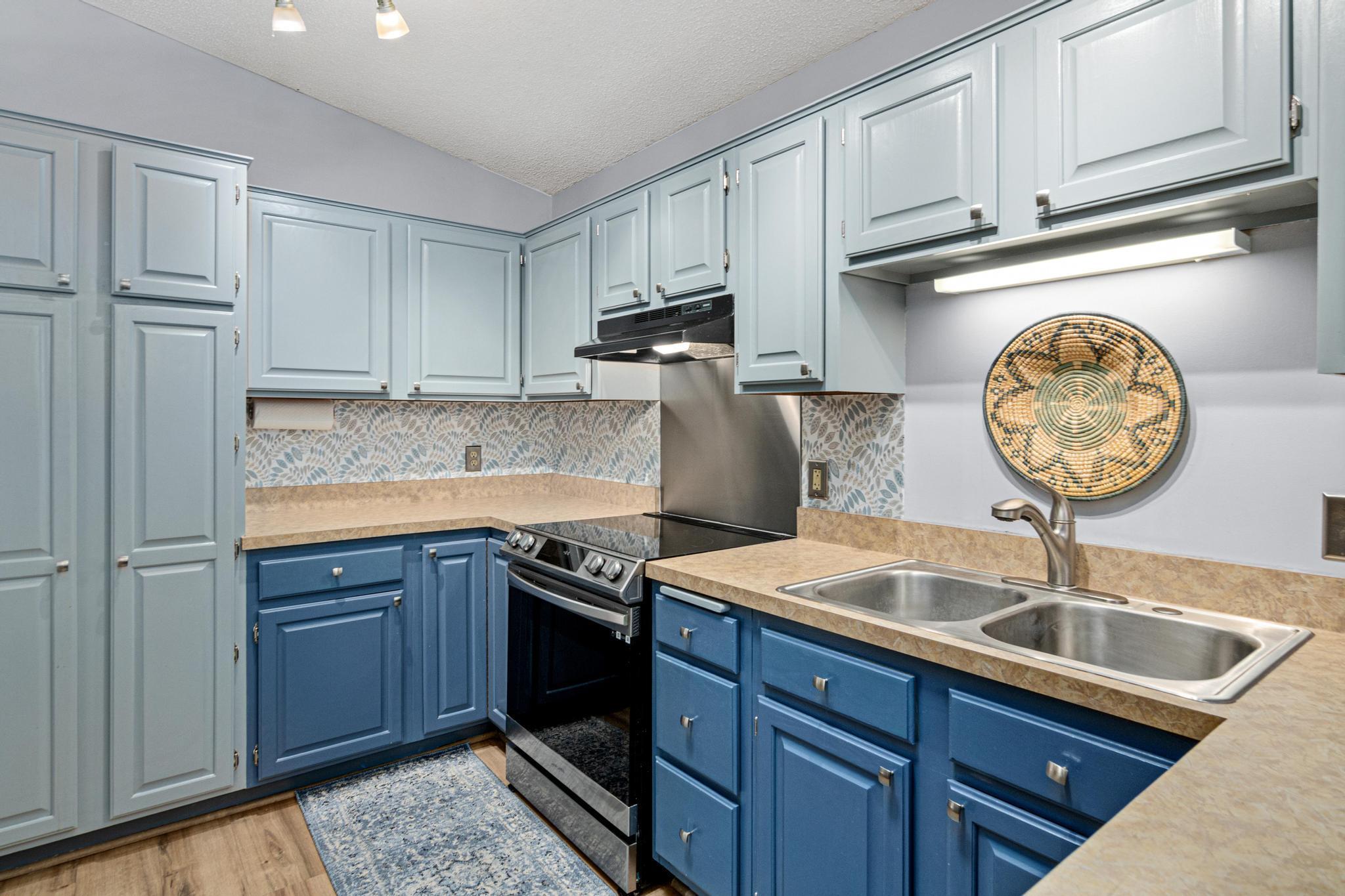 View of Residential at 11791 88th Avenue, Maple Grove MN 55369, Maple Grove (9 of 33) - Mike Wilen | Minnesota Team Real Estate