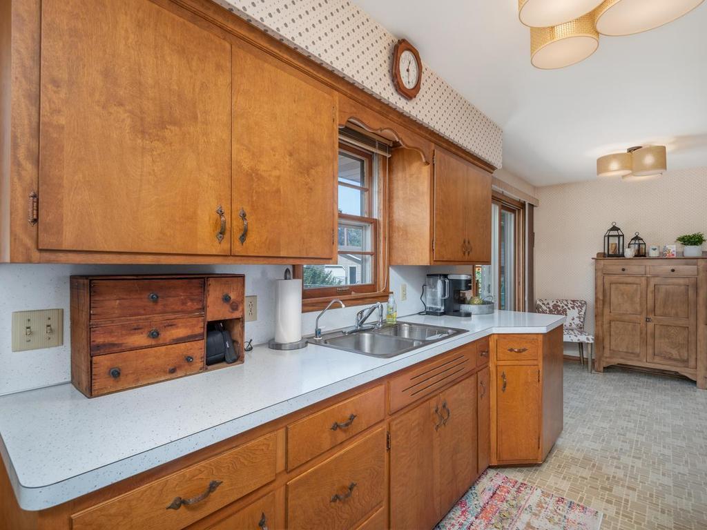 View of Residential at 948 Main Street, Shakopee MN 55379, Shakopee (18 of 31) - Mike Wilen | Minnesota Team Real Estate