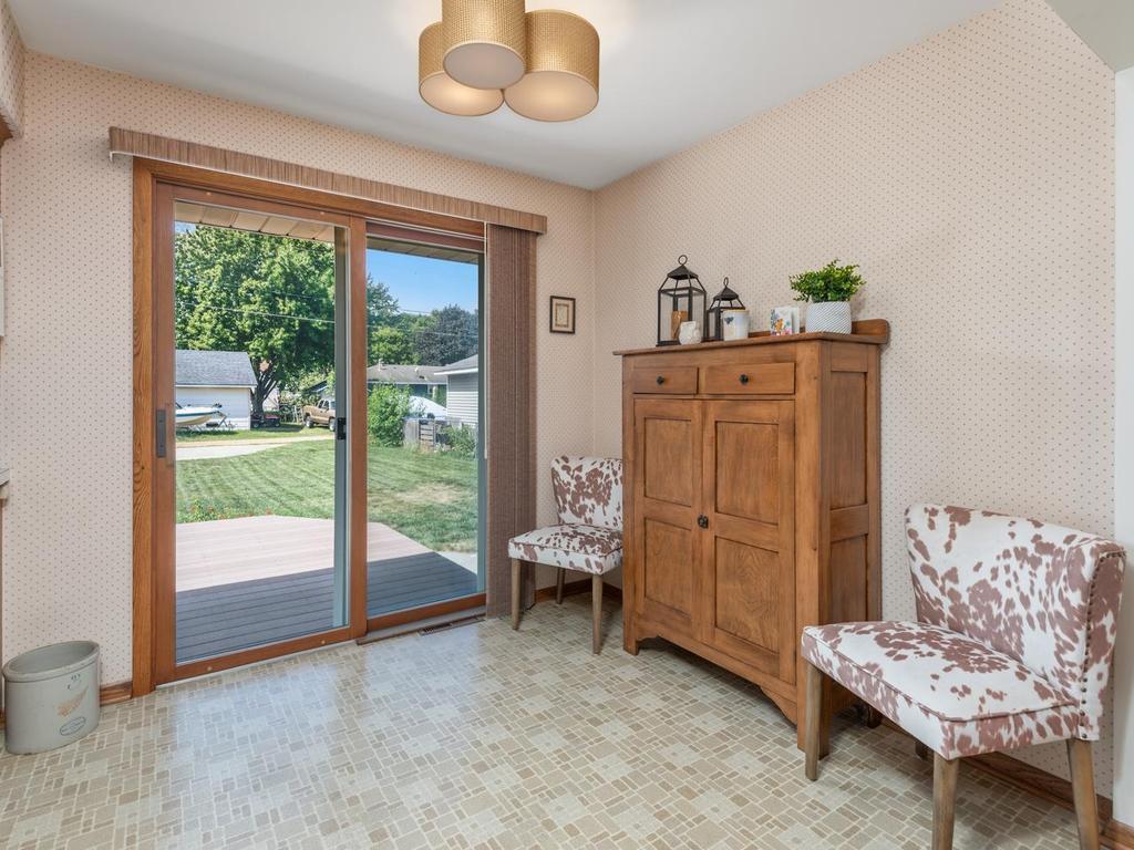 View of Residential at 948 Main Street, Shakopee MN 55379, Shakopee (15 of 31) - Mike Wilen | Minnesota Team Real Estate