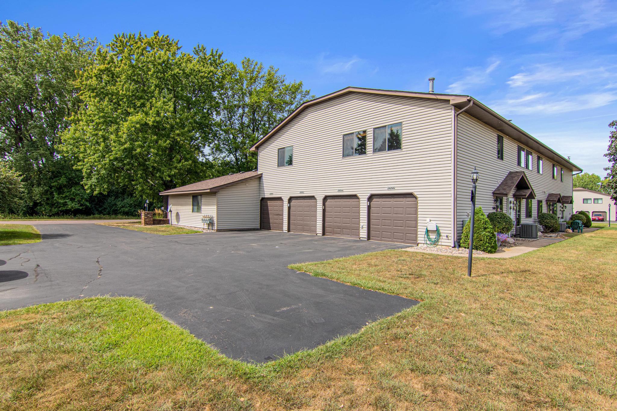 View of Residential at 5686 Otter View Trail #44, White Bear Lake MN 55110, White Bear Lake (19 of 25) - Mike Wilen | Minnesota Team Real Estate