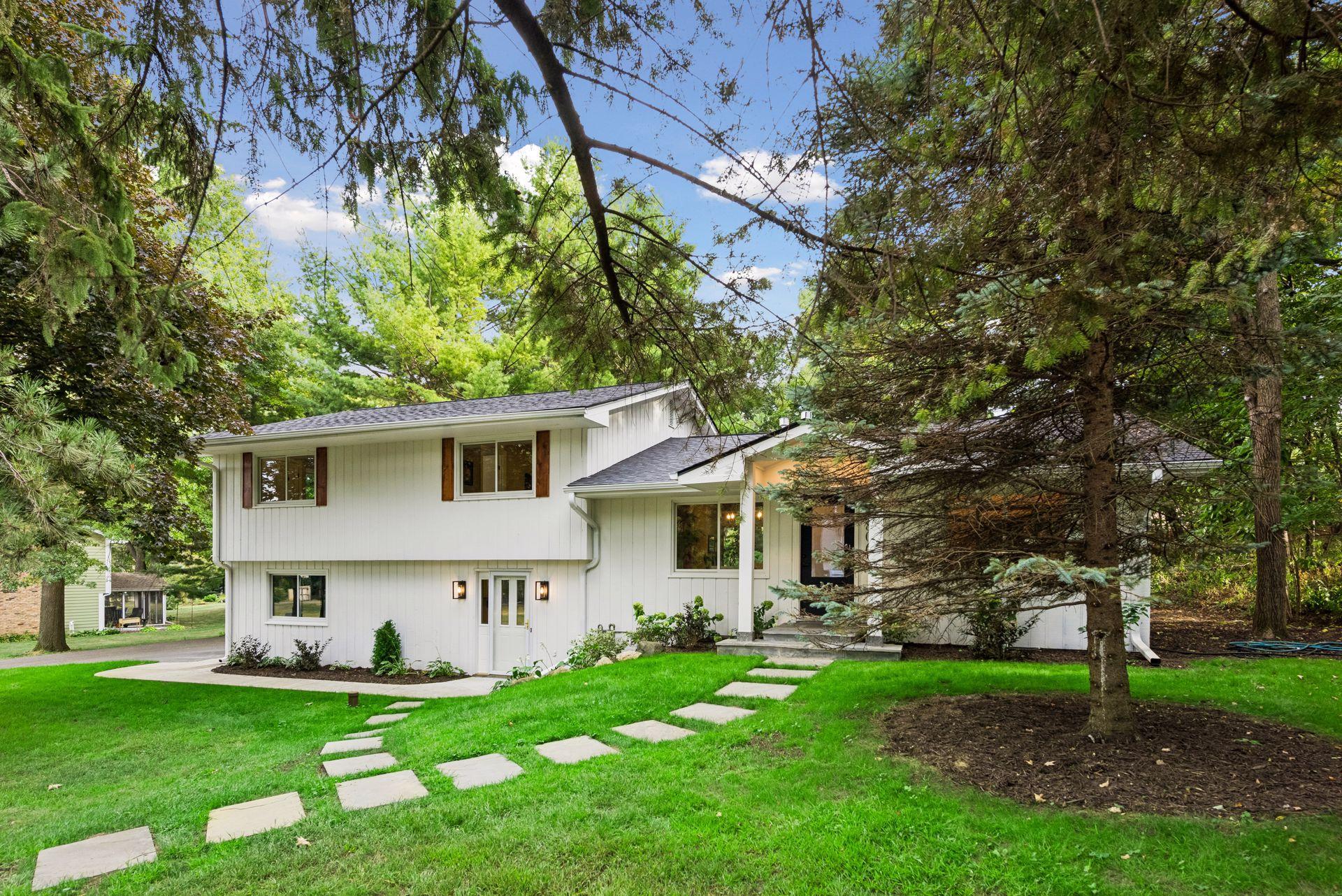 View of Residential at 18065 Berry Lane, Wayzata MN 55391, Wayzata (3 of 49) - Mike Wilen | Minnesota Team Real Estate