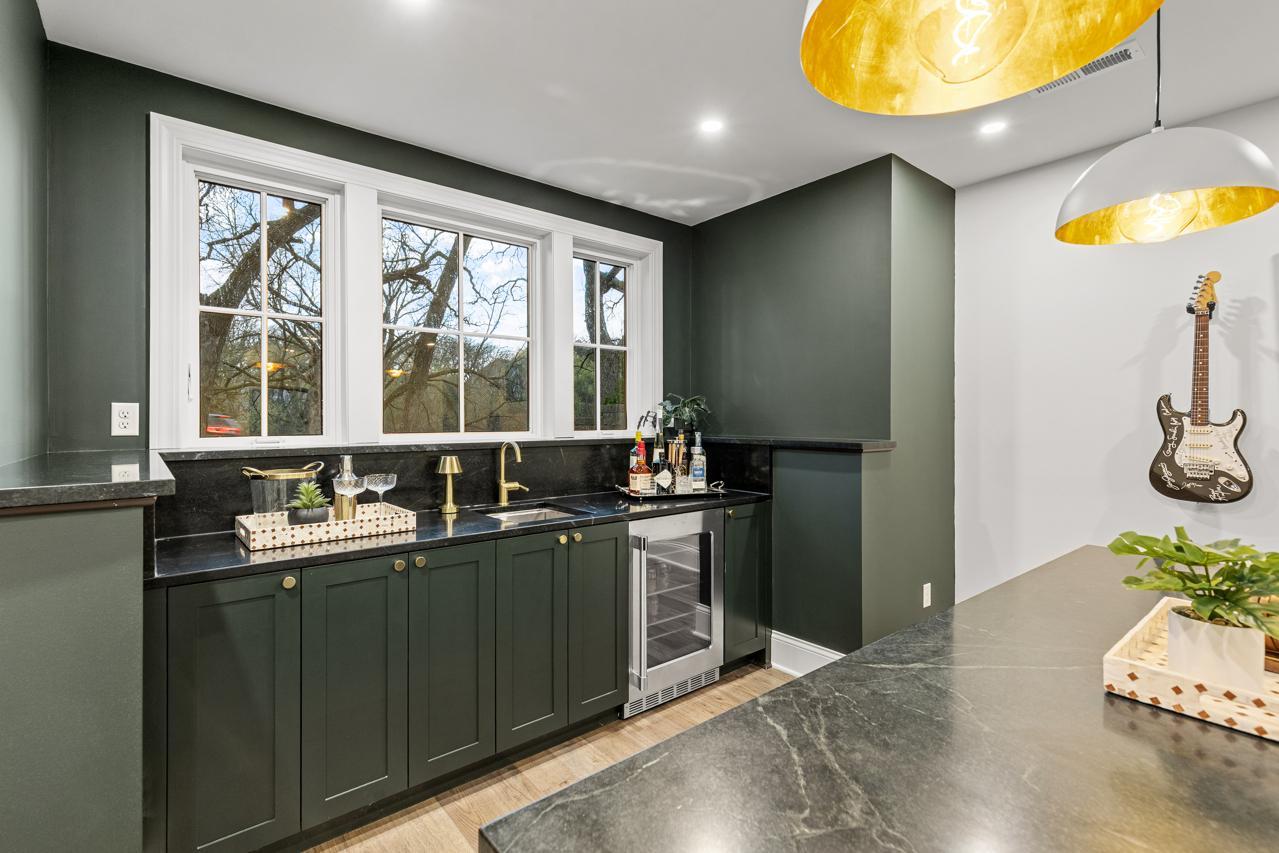 View of Residential at 4717 Meadow Road, Edina MN 55424, Edina (63 of 77) - Mike Wilen | Minnesota Team Real Estate
