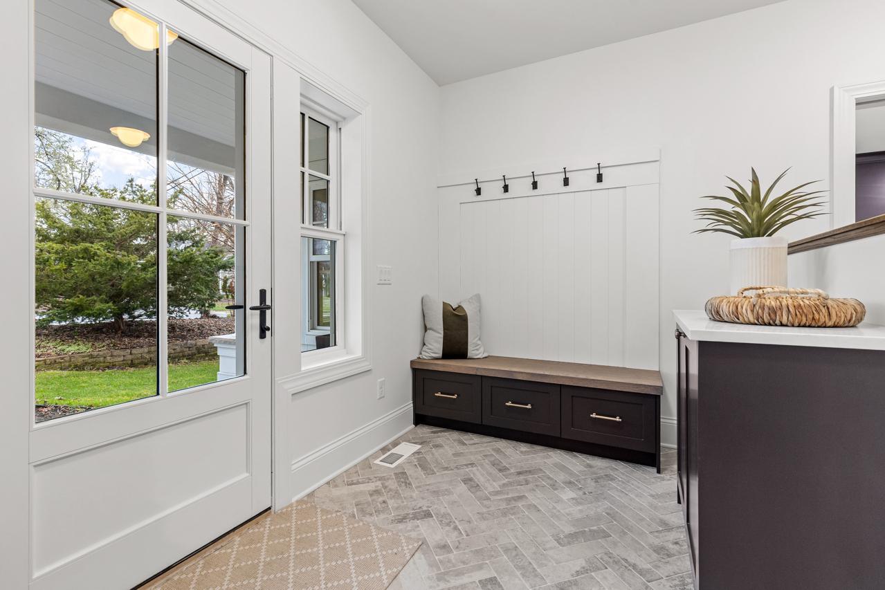 View of Residential at 4717 Meadow Road, Edina MN 55424, Edina (31 of 77) - Mike Wilen | Minnesota Team Real Estate