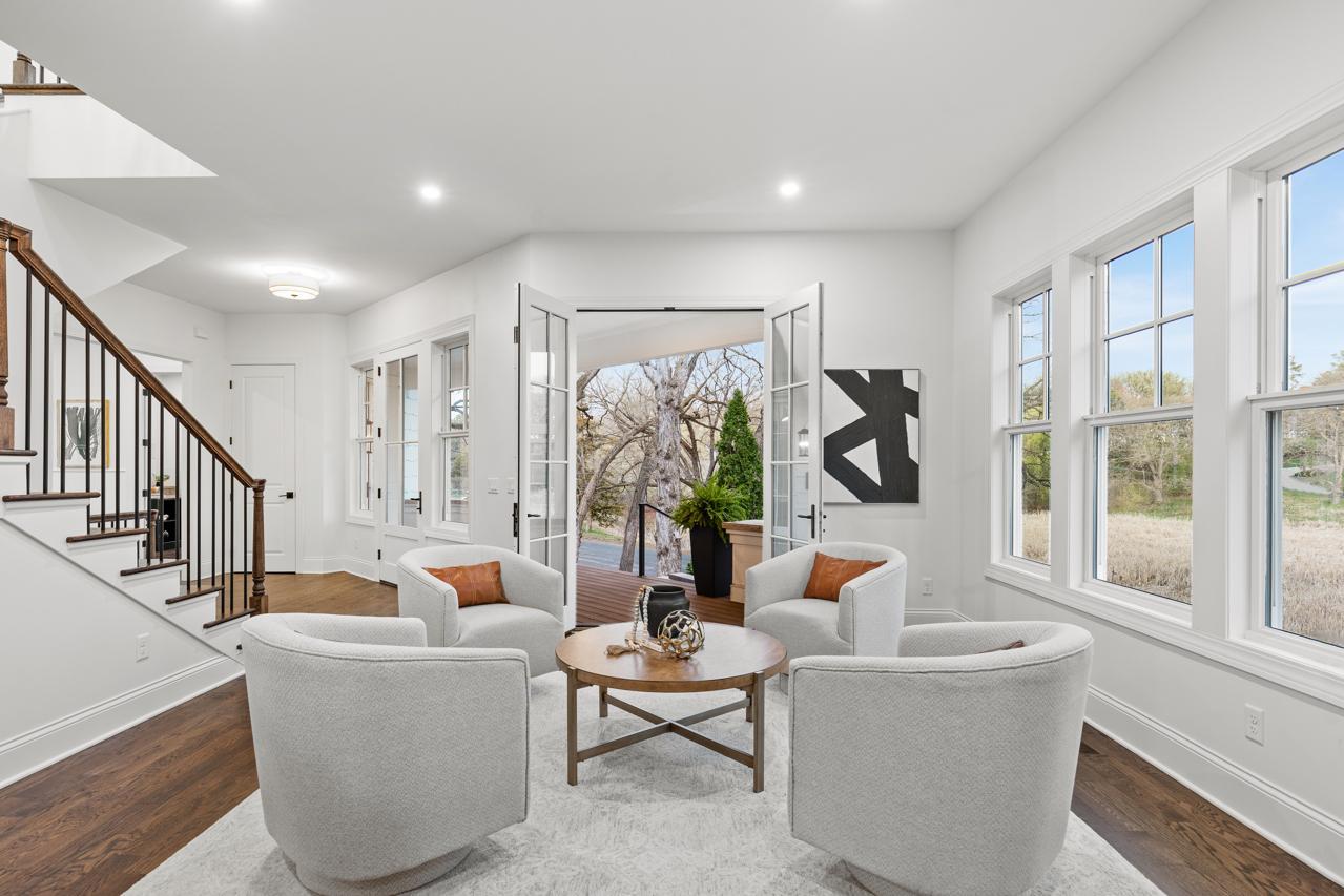 View of Residential at 4717 Meadow Road, Edina MN 55424, Edina (5 of 77) - Mike Wilen | Minnesota Team Real Estate