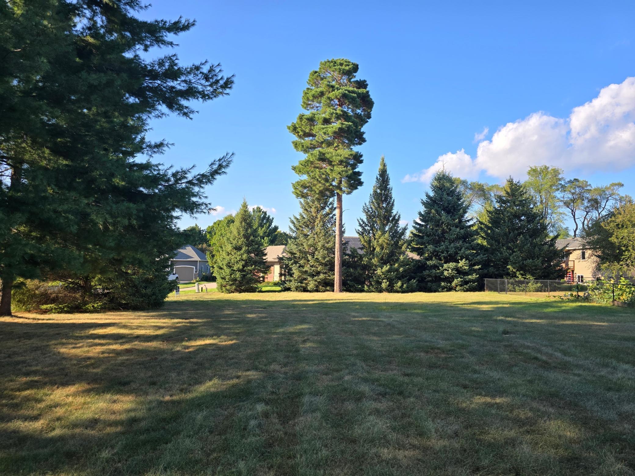 View of Residential at 560 Fisher Cir, Vadnais Heights MN 55127, Vadnais Heights (4 of 5) - Mike Wilen | Minnesota Team Real Estate