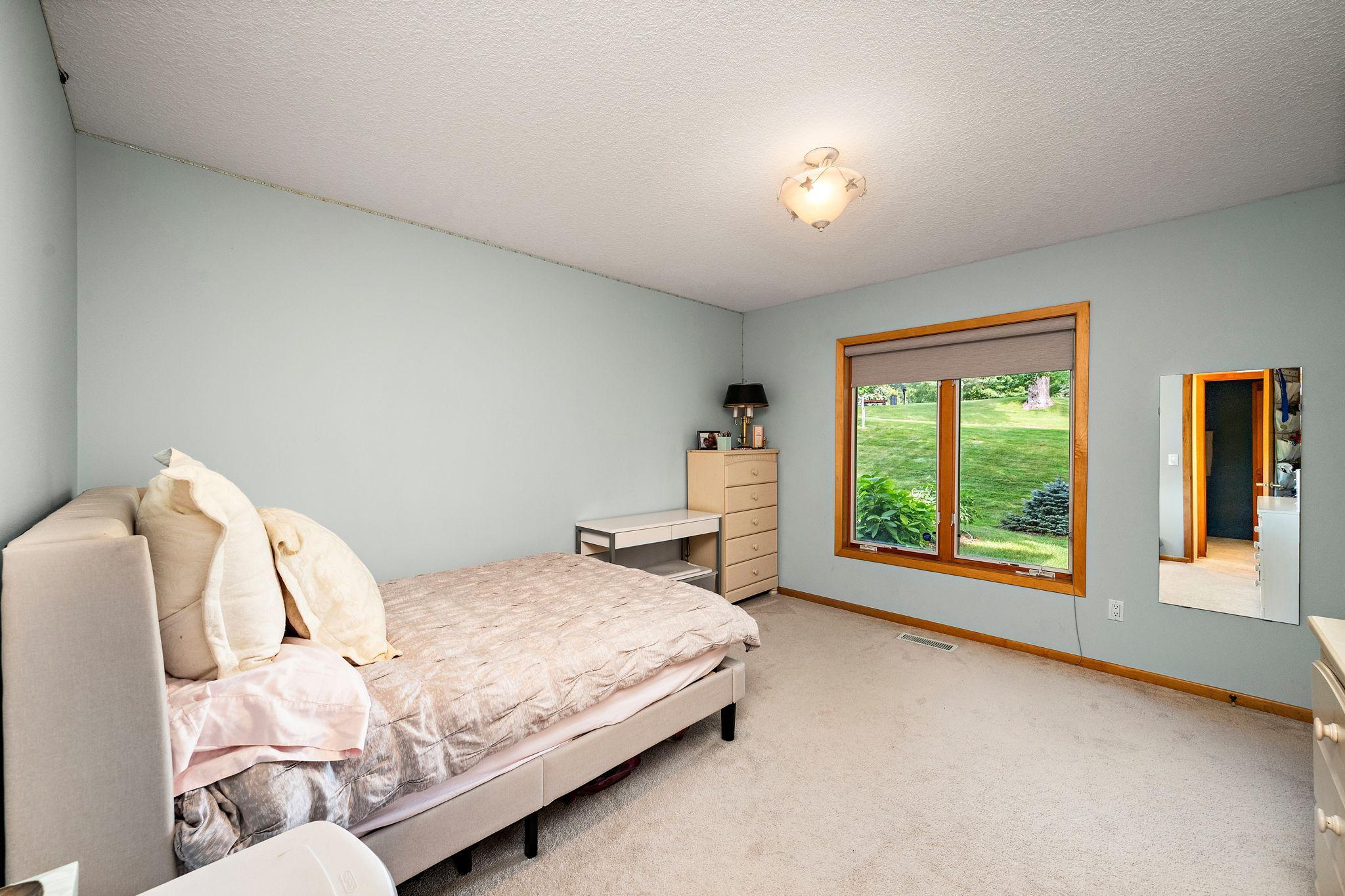 View of Residential at 7021 Howard Lane, Eden Prairie MN 55346, Eden Prairie (26 of 28) - Mike Wilen | Minnesota Team Real Estate