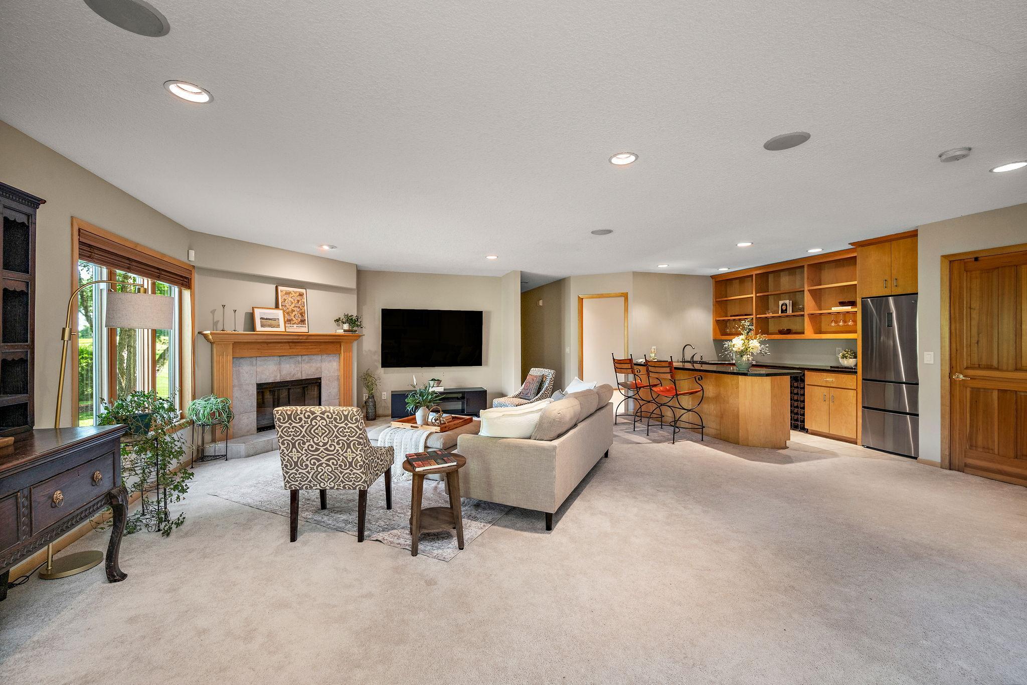 View of Residential at 7021 Howard Lane, Eden Prairie MN 55346, Eden Prairie (21 of 28) - Mike Wilen | Minnesota Team Real Estate