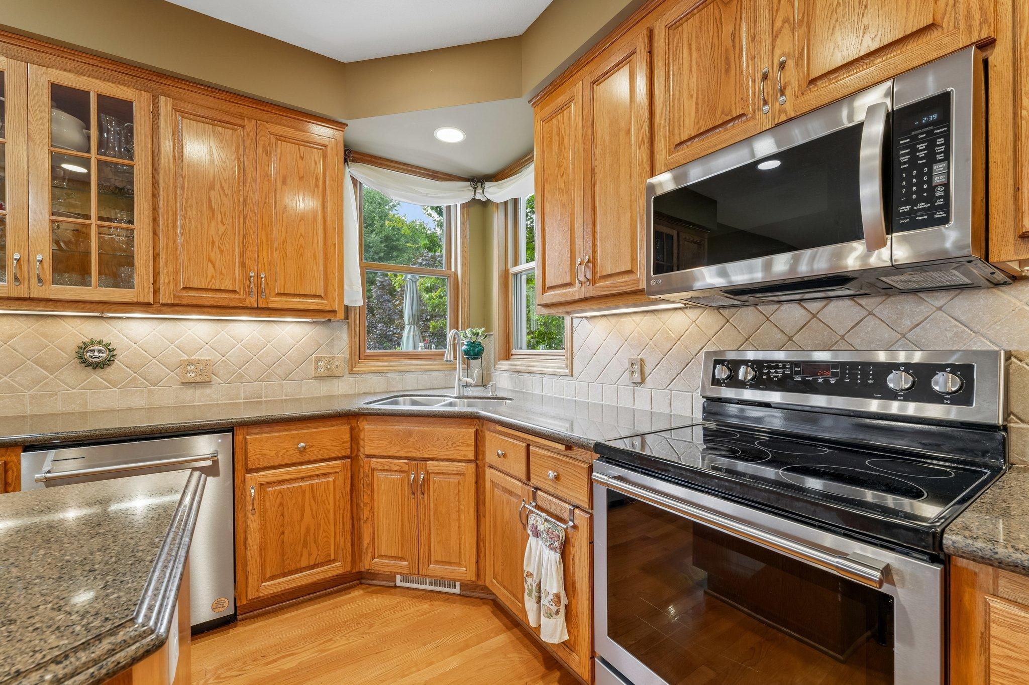 View of Residential at 6219 Orchid Lane, Maple Grove MN 55311, Maple Grove (8 of 60) - Mike Wilen | Minnesota Team Real Estate