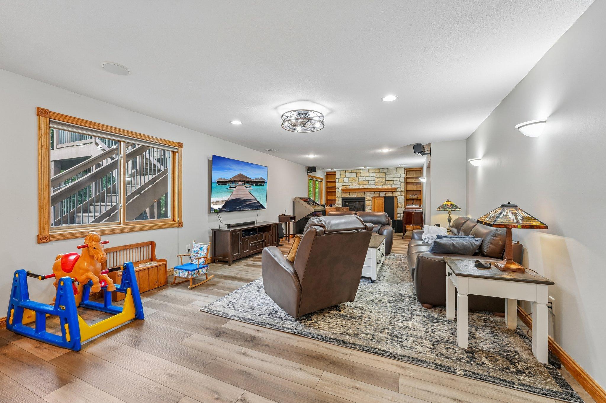 View of Residential at 6219 Orchid Lane, Maple Grove MN 55311, Maple Grove (43 of 60) - Mike Wilen | Minnesota Team Real Estate