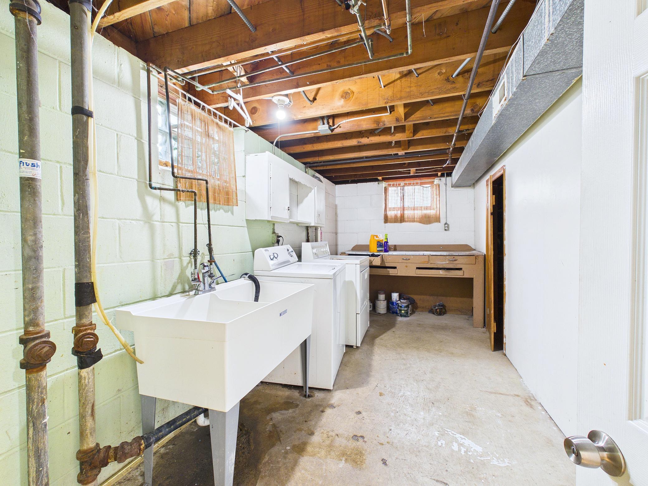 View of Residential at 6306 Lee Avenue, Brooklyn Center MN 55429, Brooklyn Center (17 of 21) - Mike Wilen | Minnesota Team Real Estate