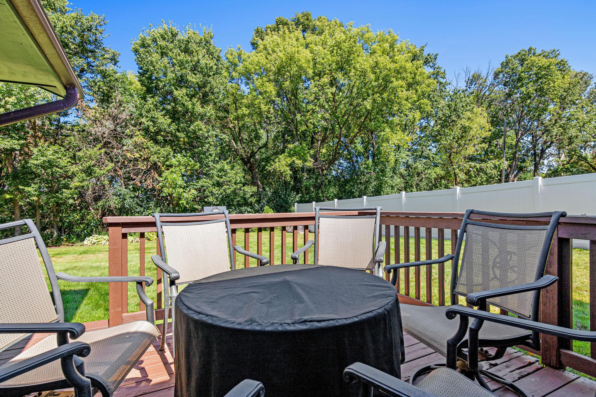 View of Residential at 302 Heritage Circle, Burnsville MN 55337, Burnsville (34 of 36) - Mike Wilen | Minnesota Team Real Estate