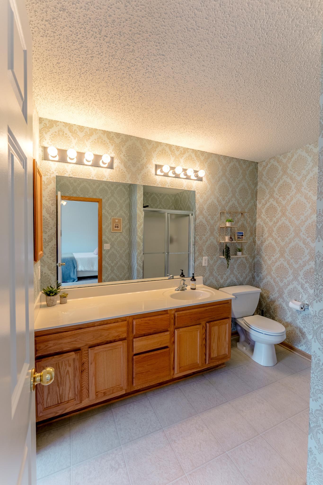 View of Residential at 1586 Woodlynn Avenue #2, Maplewood MN 55109, Maplewood (8 of 17) - Mike Wilen | Minnesota Team Real Estate