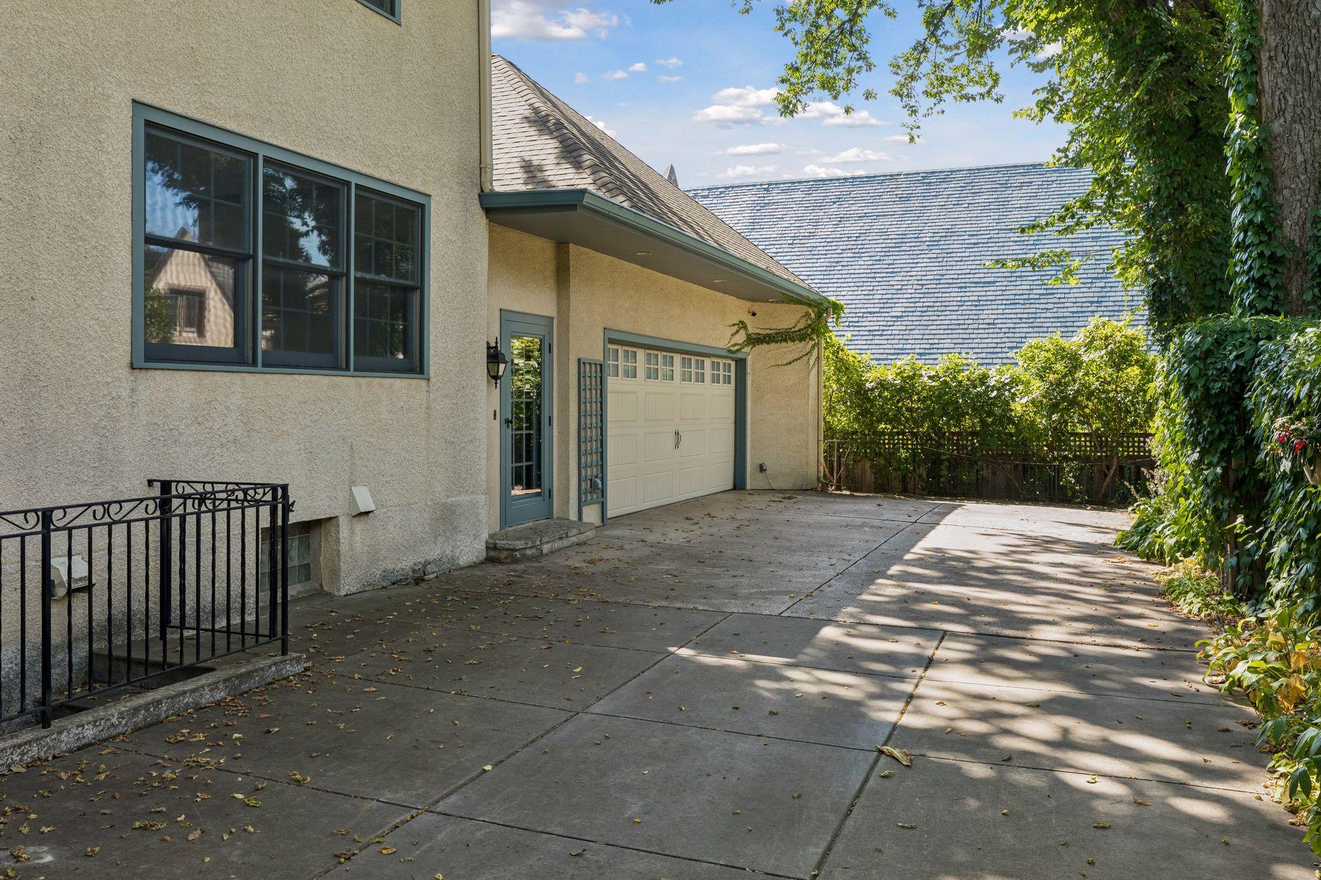 View of Residential at 1930 Knox Avenue, Minneapolis MN 55403, Minneapolis (76 of 80) - Mike Wilen | Minnesota Team Real Estate