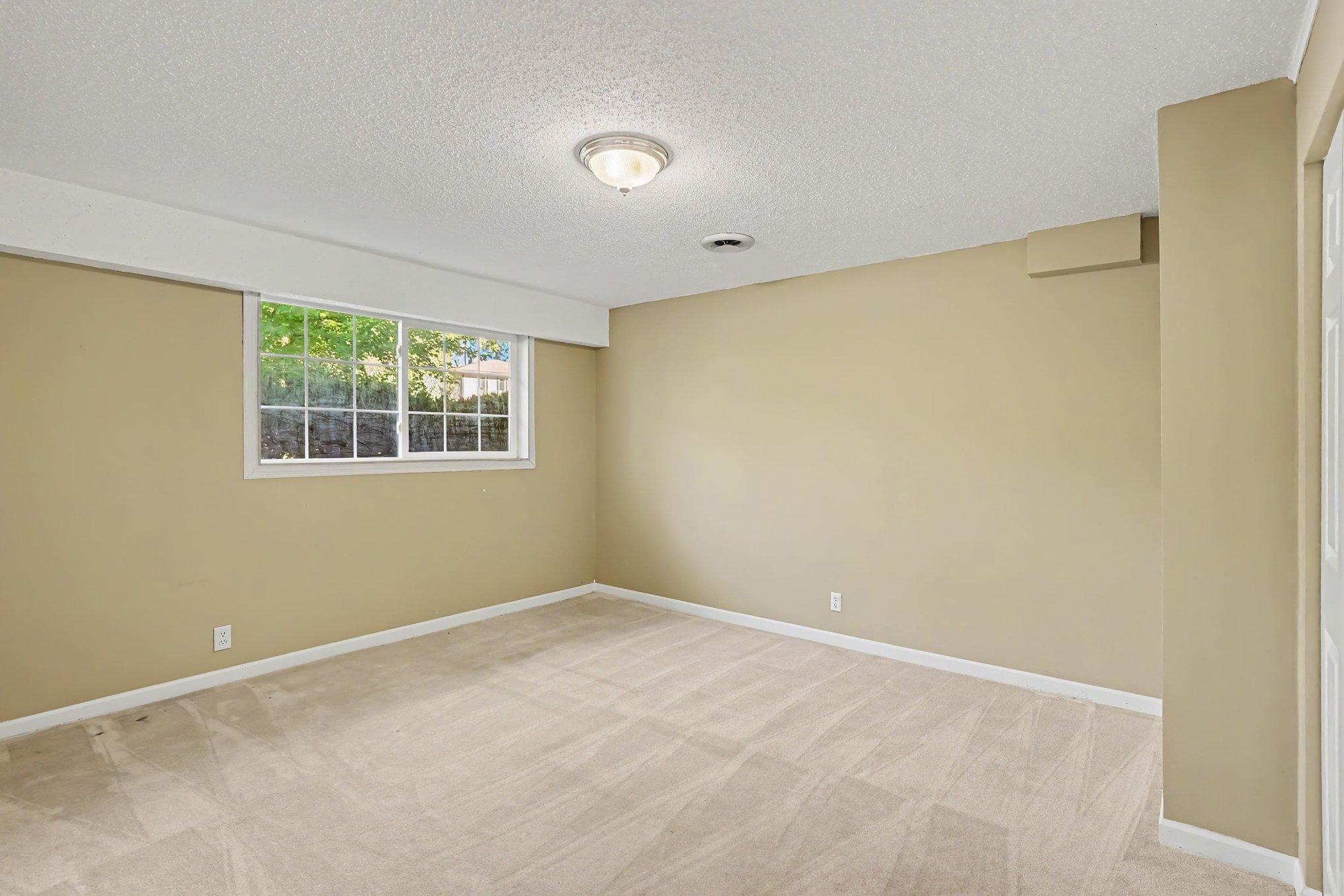 View of Residential at 104 Sweetwater Drive, Apple Valley MN 55124, Apple Valley (19 of 27) - Mike Wilen | Minnesota Team Real Estate