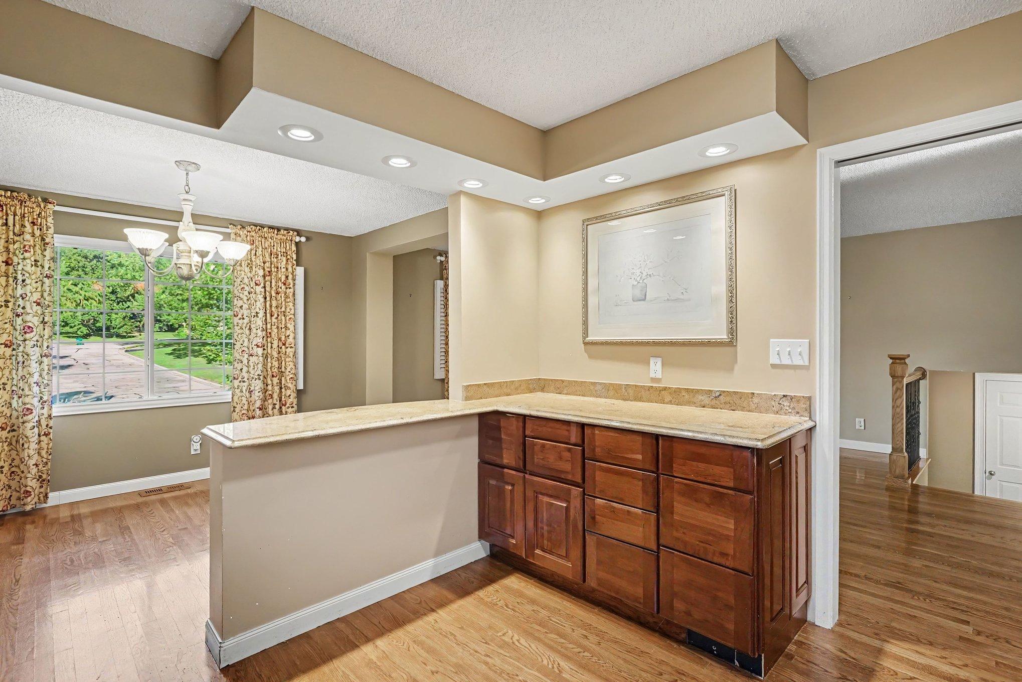 View of Residential at 104 Sweetwater Drive, Apple Valley MN 55124, Apple Valley (7 of 27) - Mike Wilen | Minnesota Team Real Estate