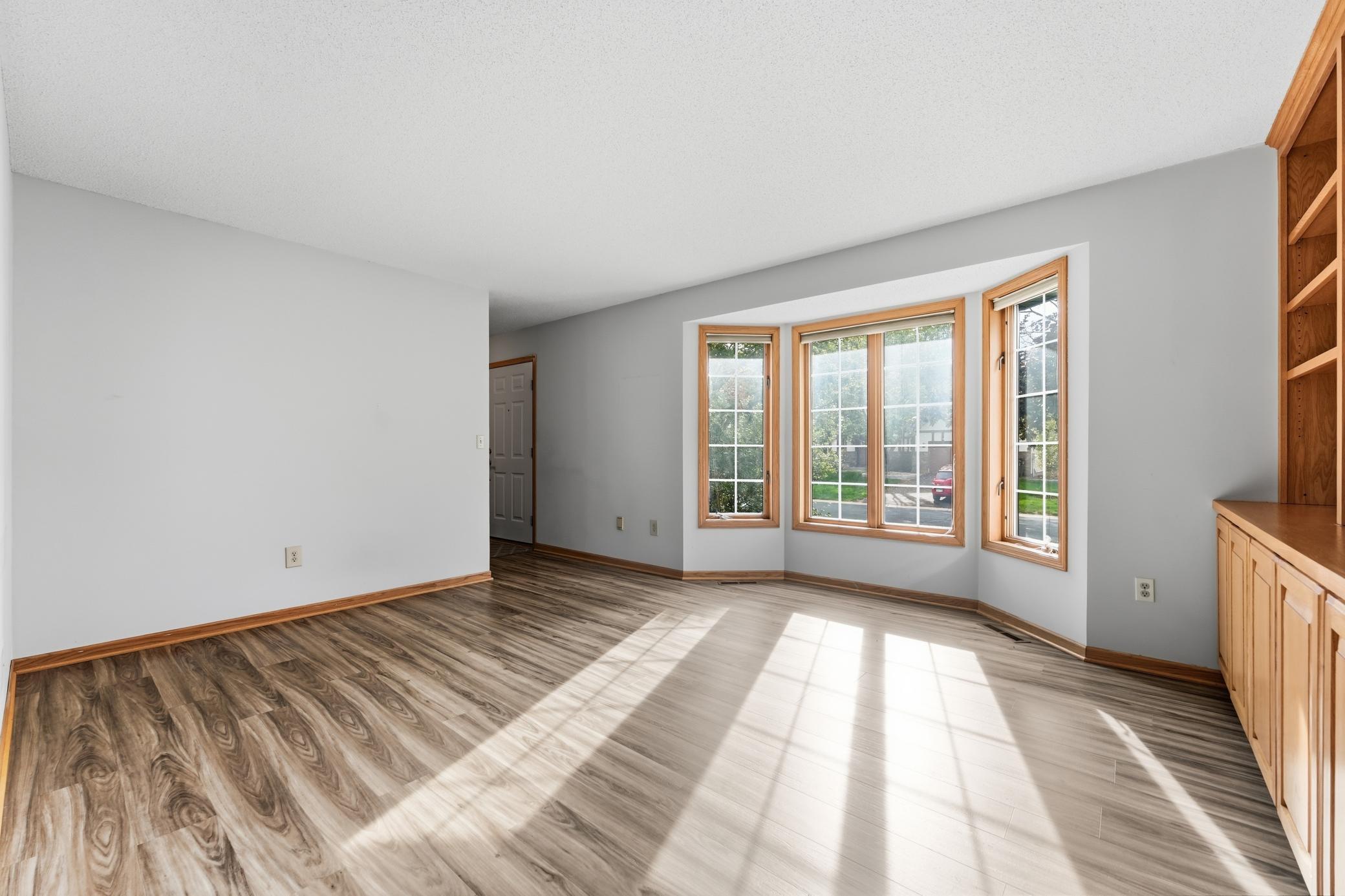 View of Residential at 9083 Gould Road, Eden Prairie MN 55347, Eden Prairie (24 of 44) - Mike Wilen | Minnesota Team Real Estate